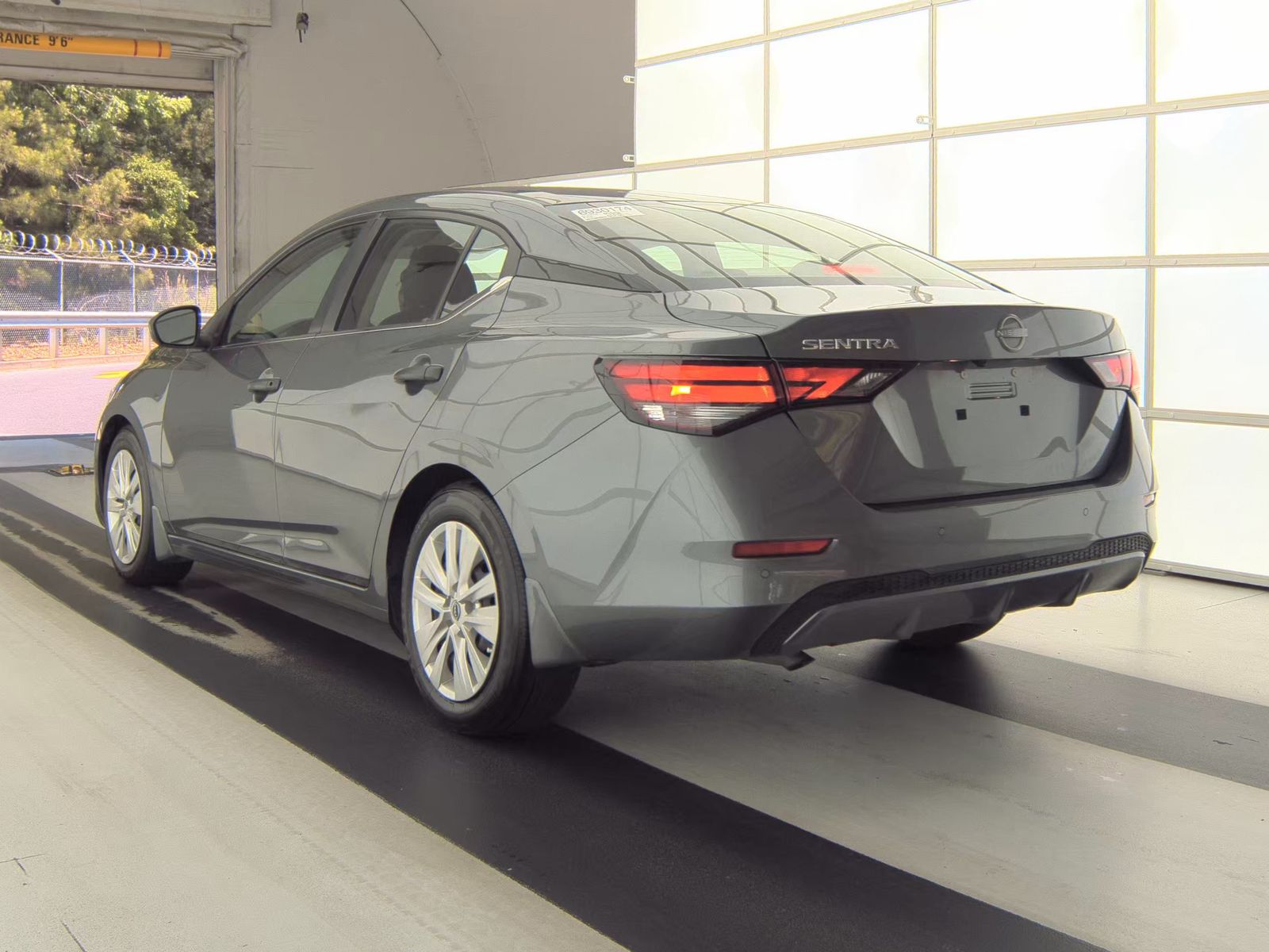 NISSAN SENTRA - 9