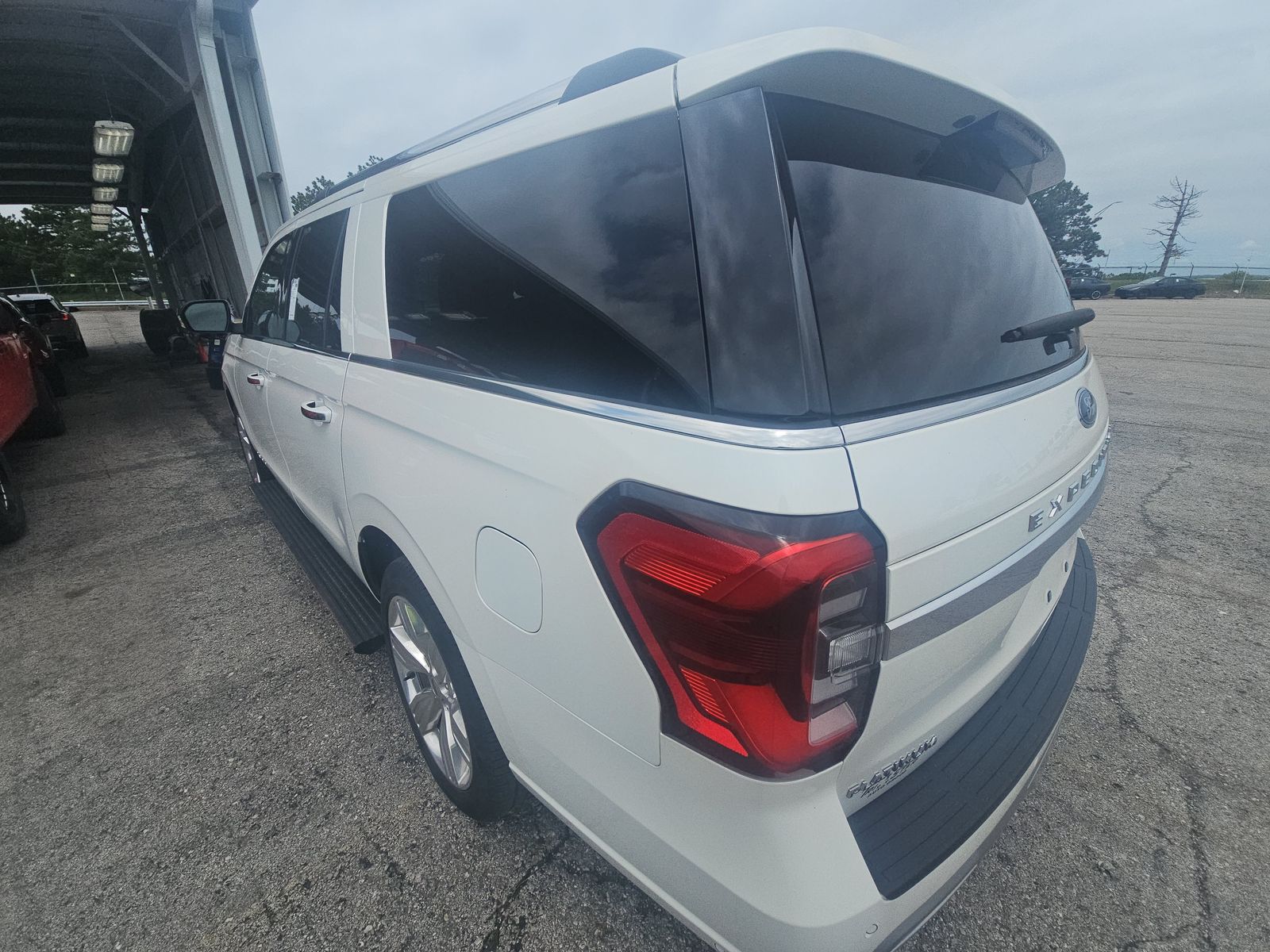 FORD EXPEDITION MAX - 7