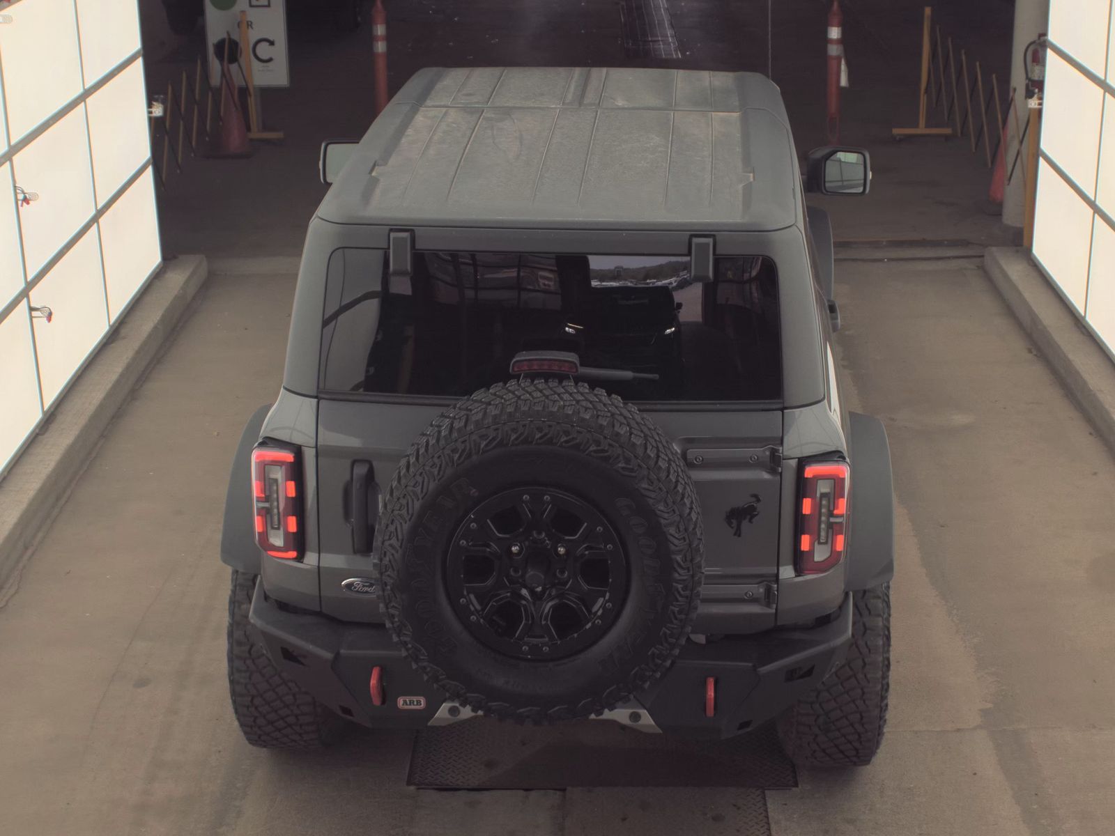 FORD BRONCO - 7