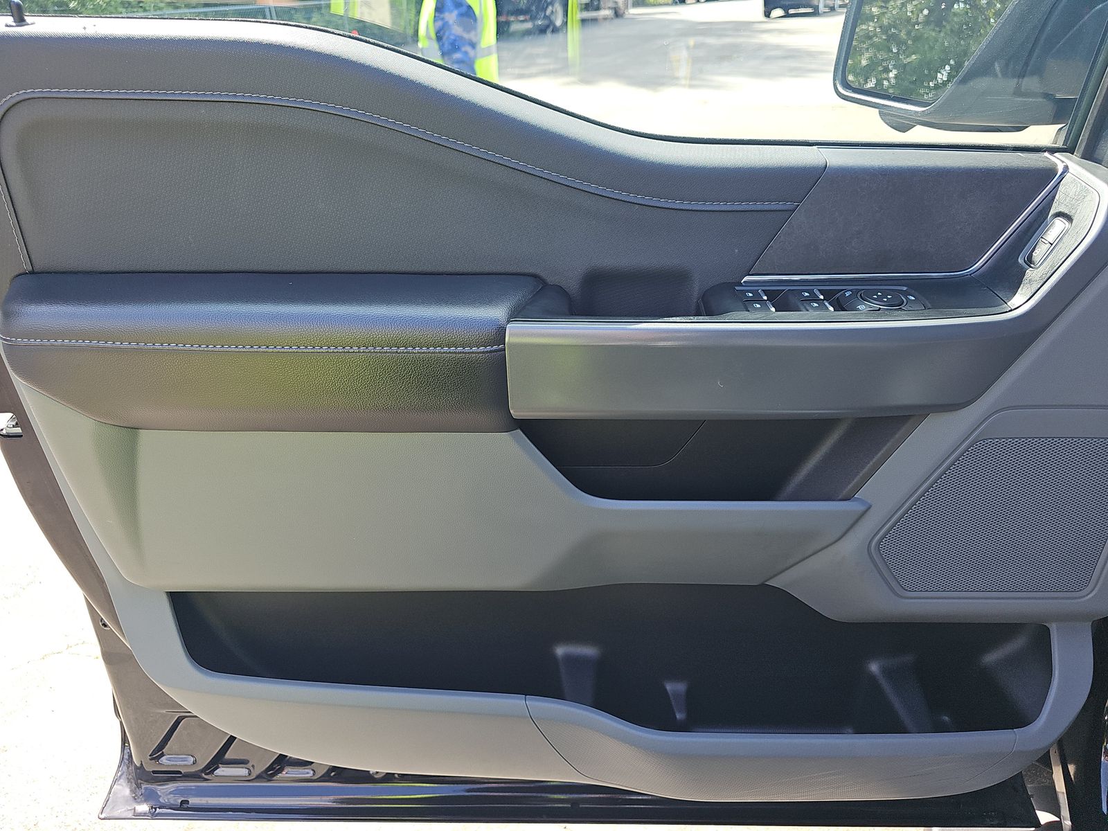 2024 Ford F-150 XLT AWD