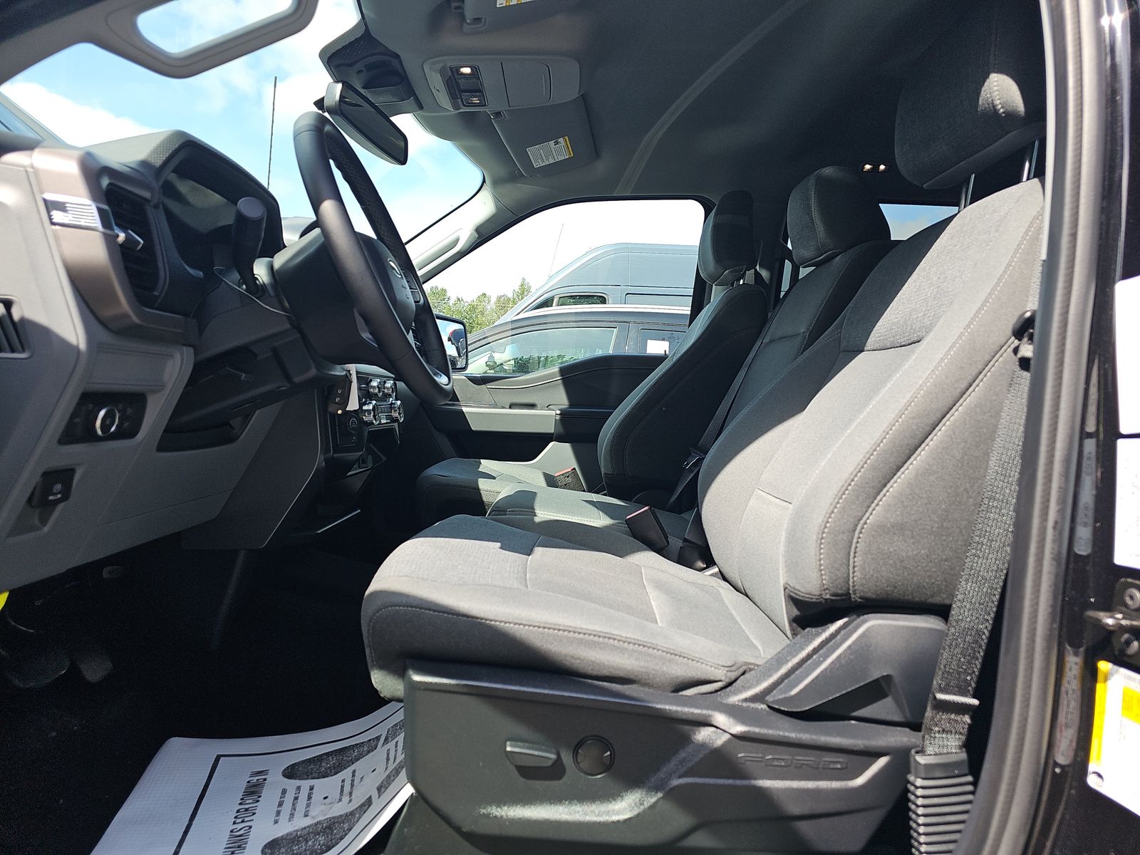2024 Ford F-150 XLT AWD