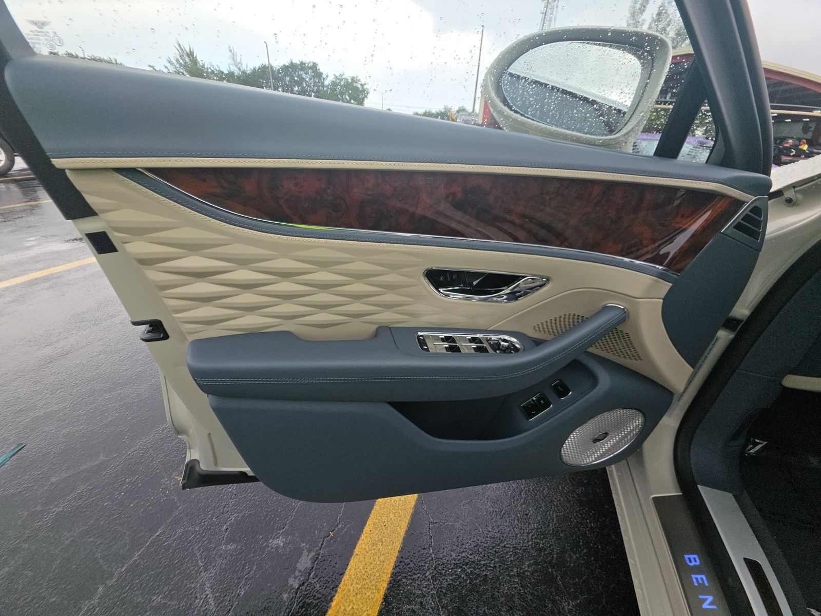 2022 Bentley Flying Spur W12 AWD