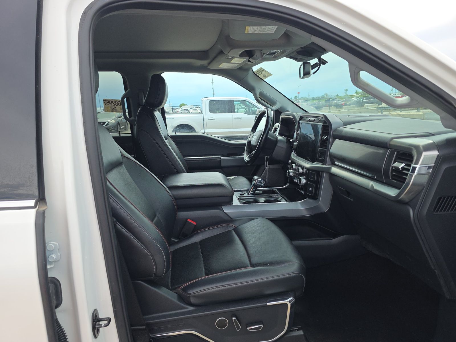 2023 Ford F-150 Lariat AWD
