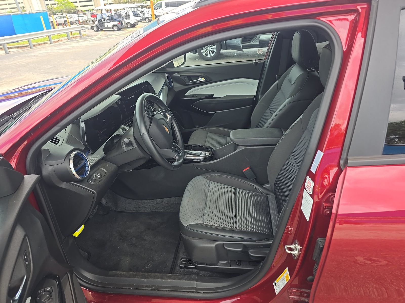 CHEVROLET TRAX - 8