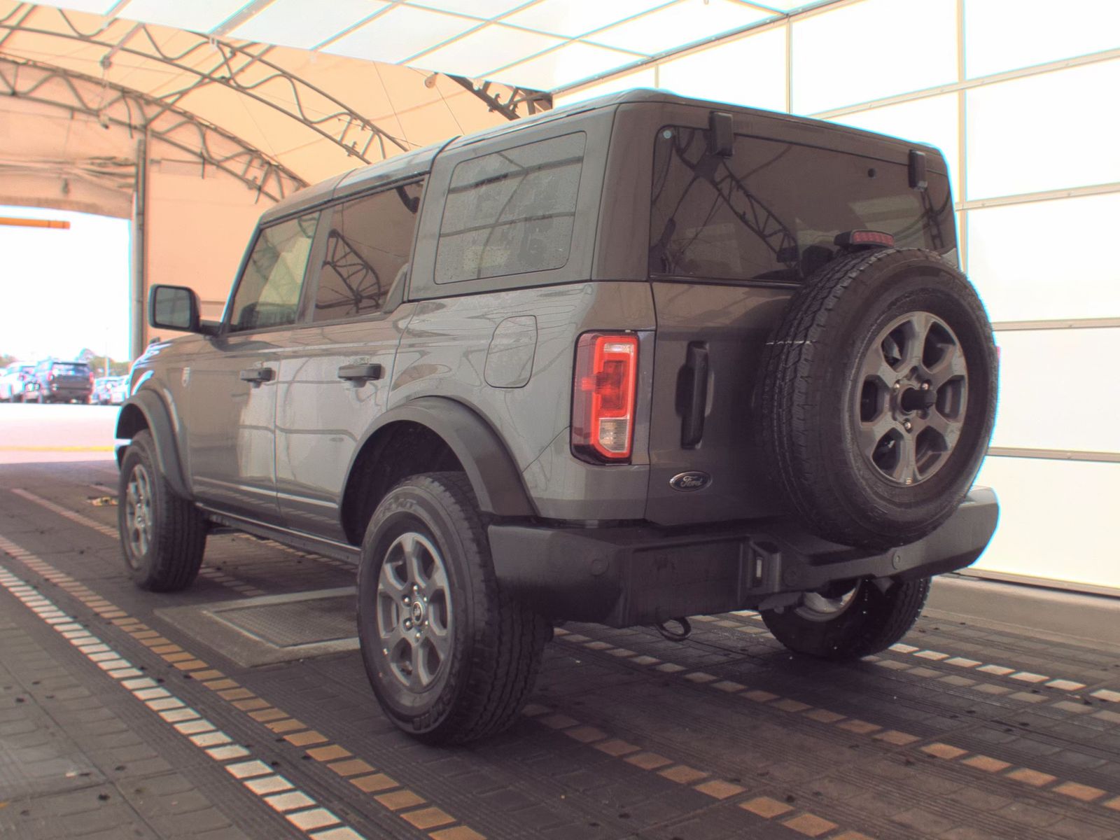 FORD BRONCO - 9