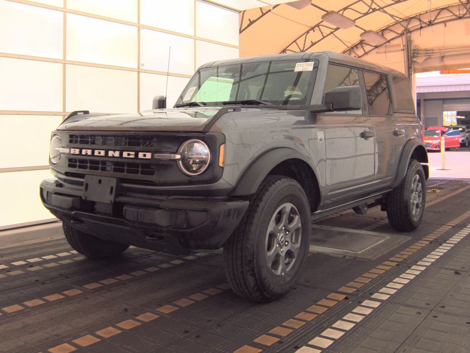 FORD BRONCO - 1
