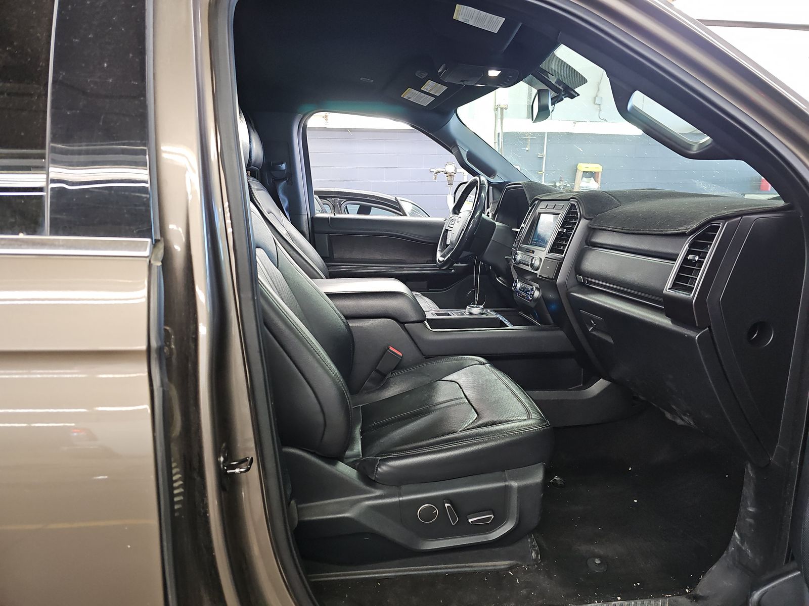 FORD EXPEDITION MAX - 9