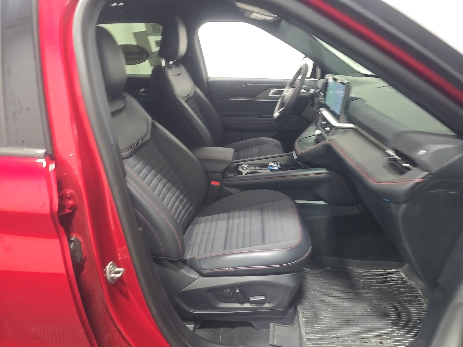 FORD EXPLORER - 9