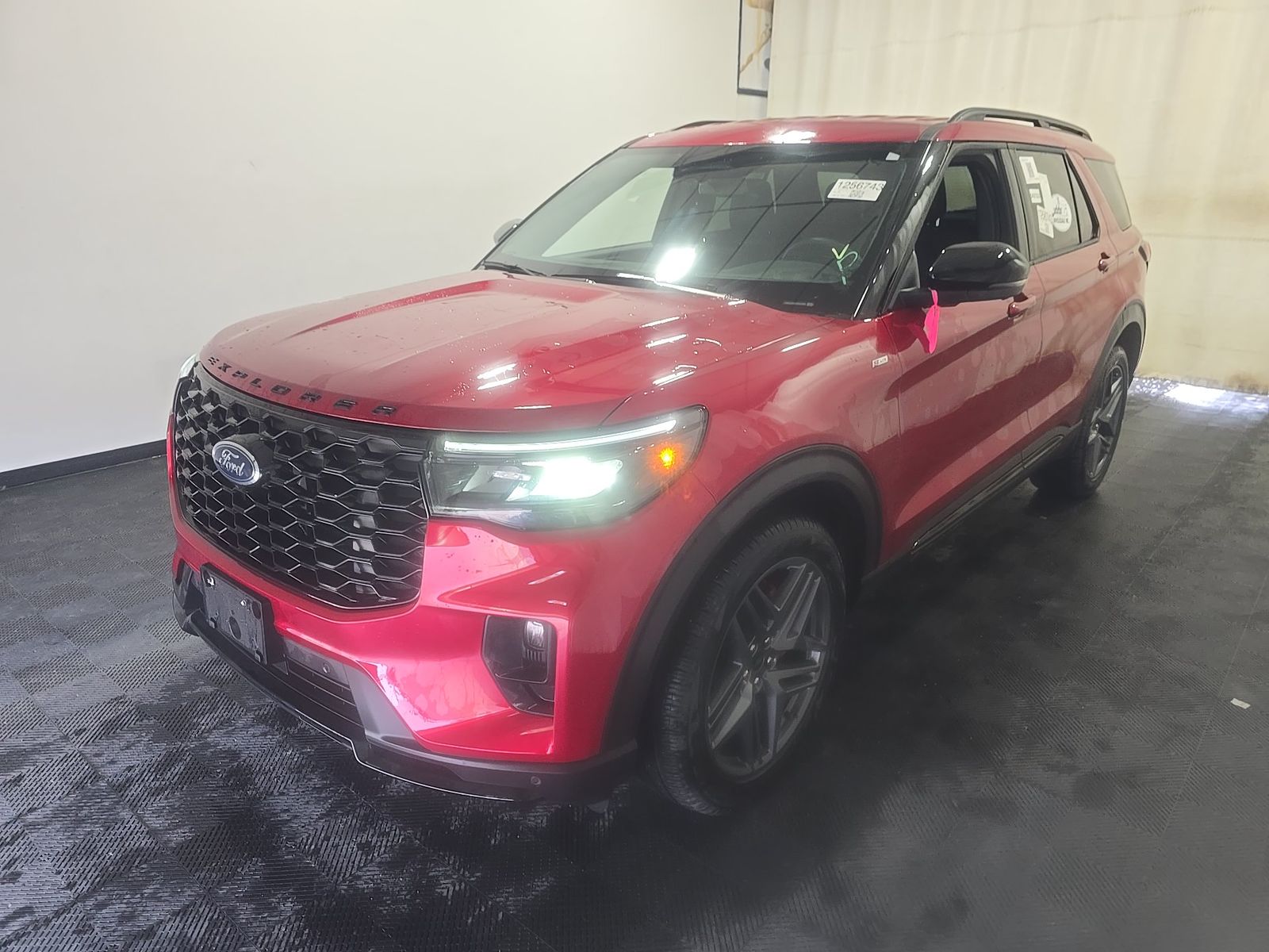 FORD EXPLORER - 1
