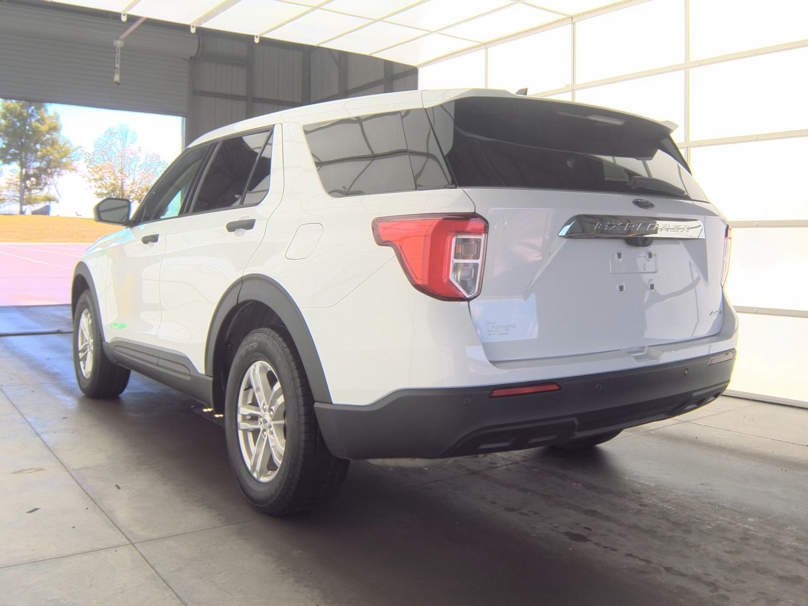 FORD EXPLORER - 9