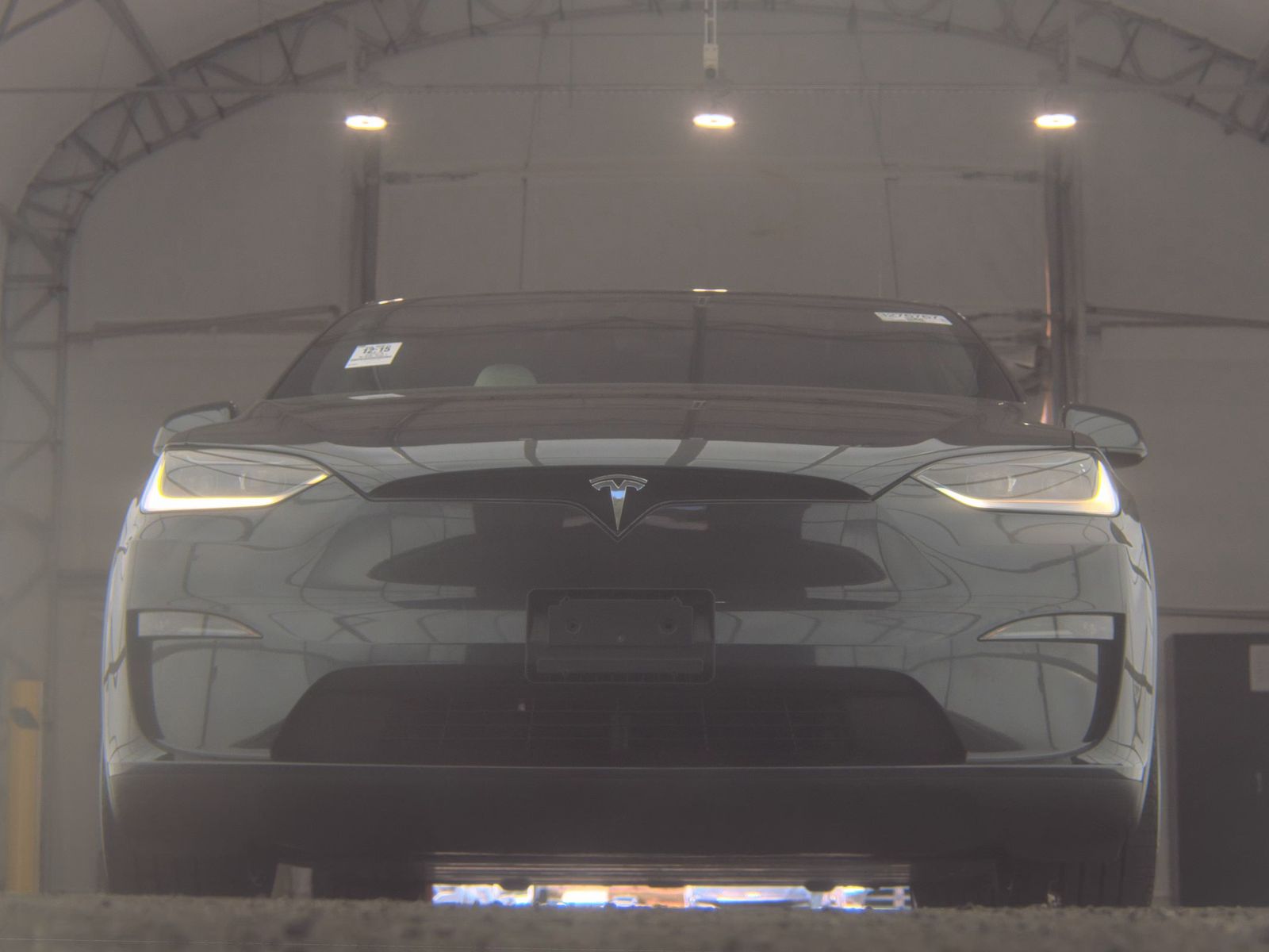 TESLA MODEL X - 4