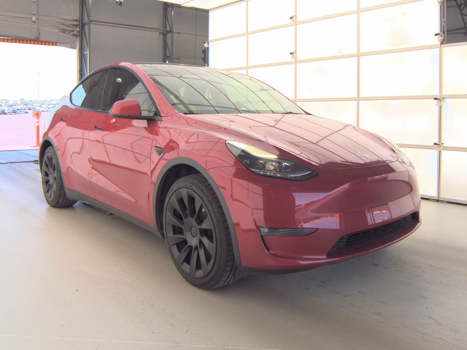 TESLA MODEL Y - 5