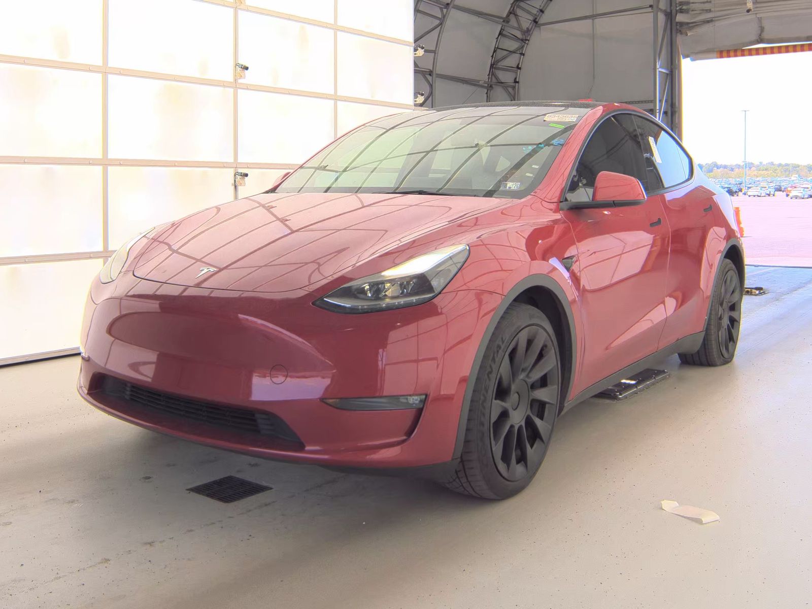 TESLA MODEL Y - 1