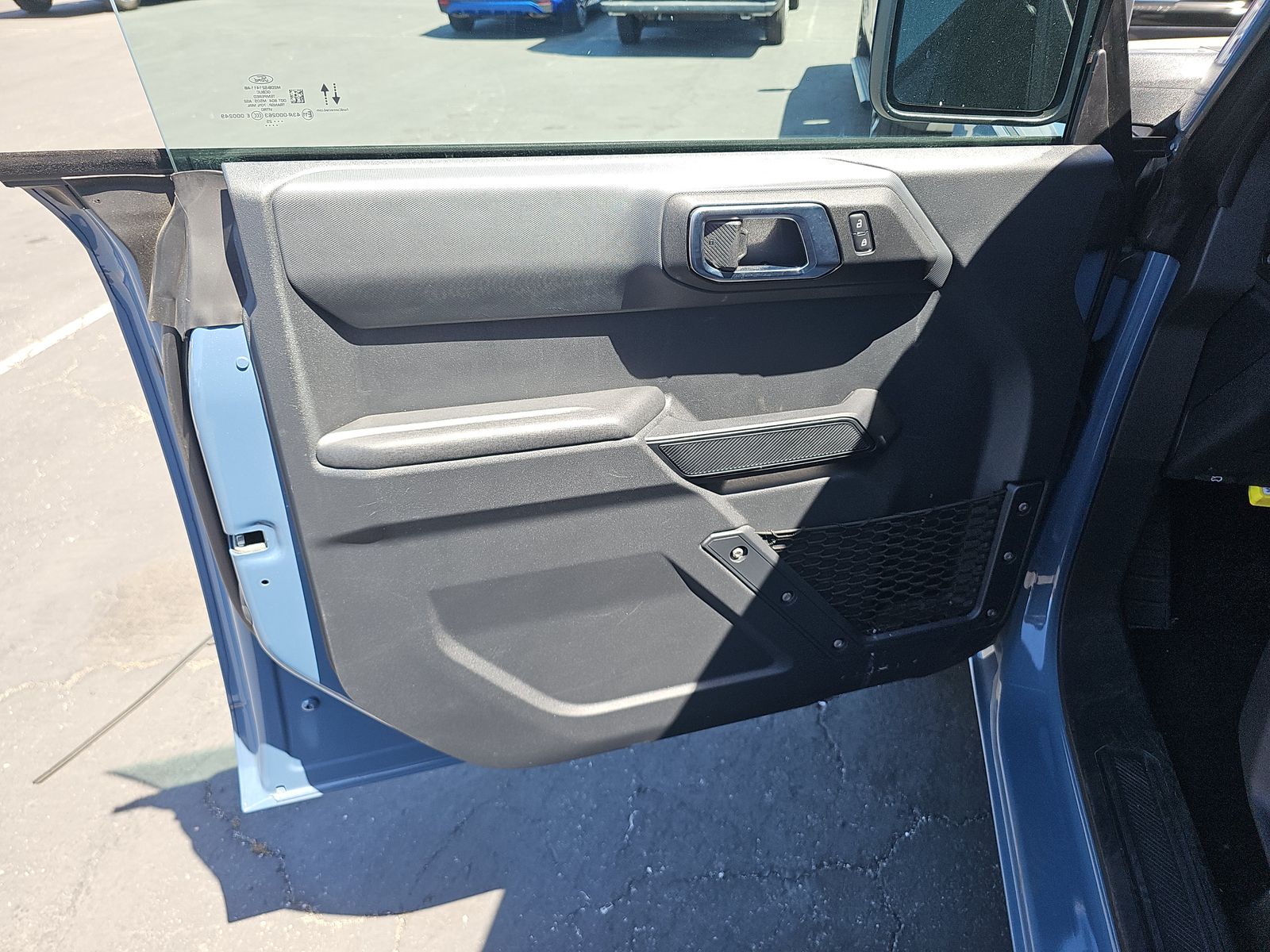 FORD BRONCO - 10
