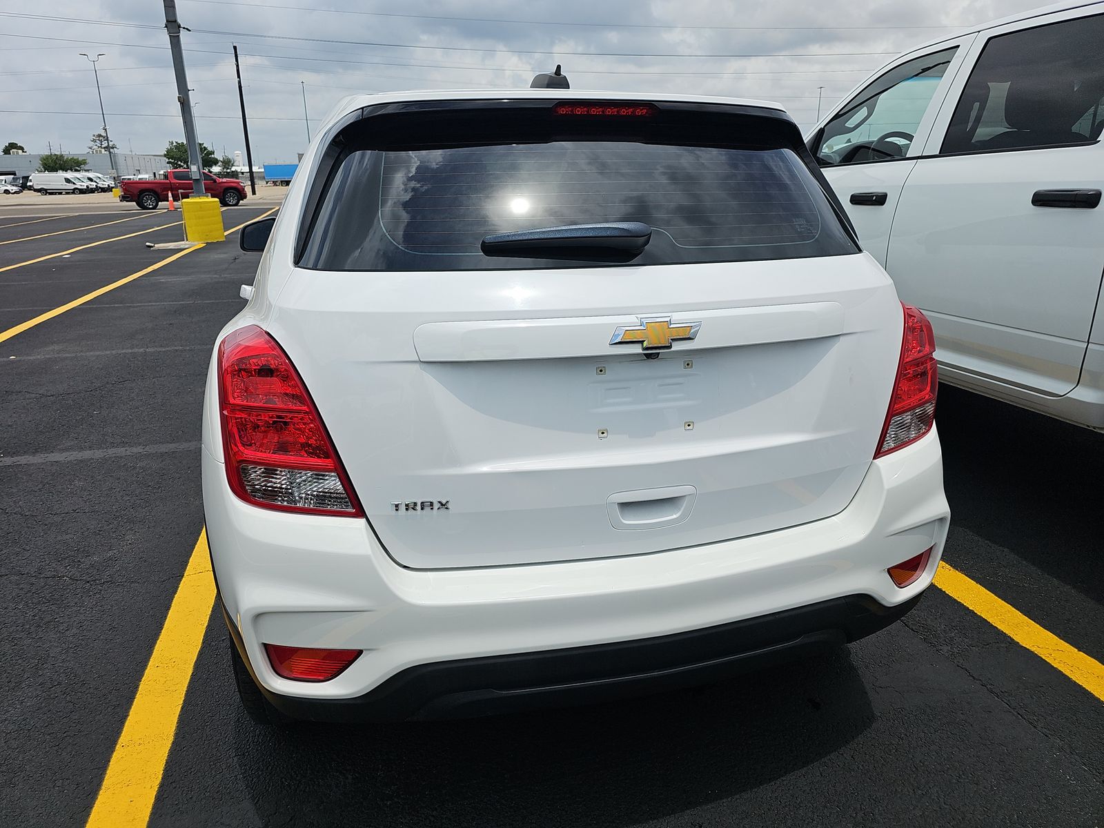 CHEVROLET TRAX - 6