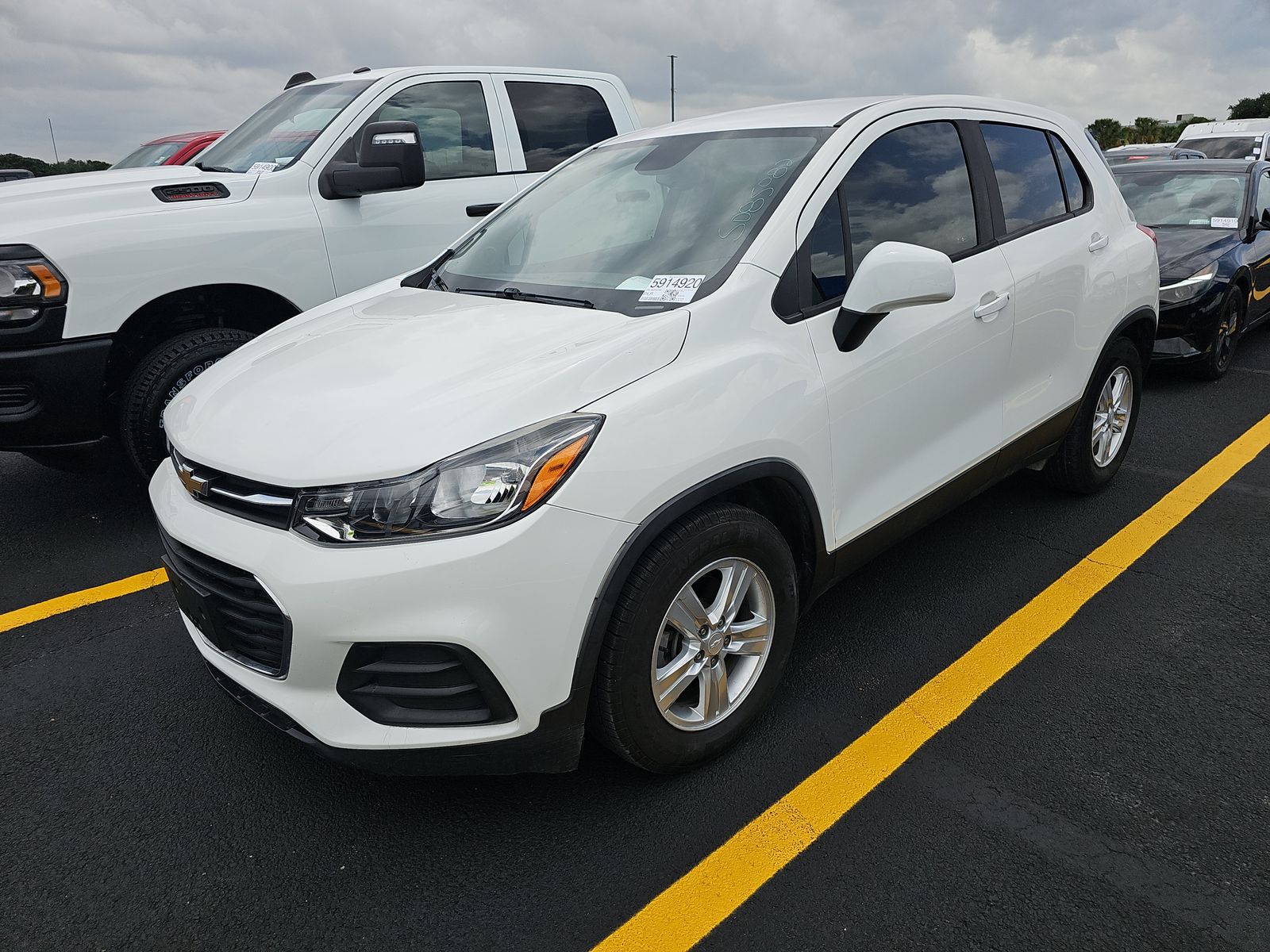 CHEVROLET TRAX - 1