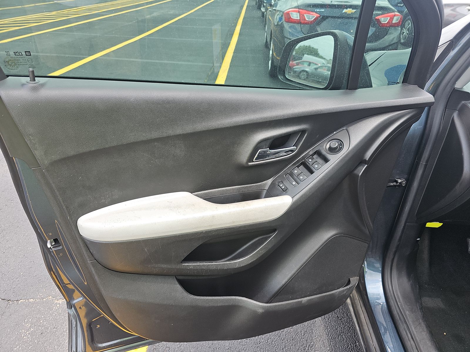 CHEVROLET TRAX - 10
