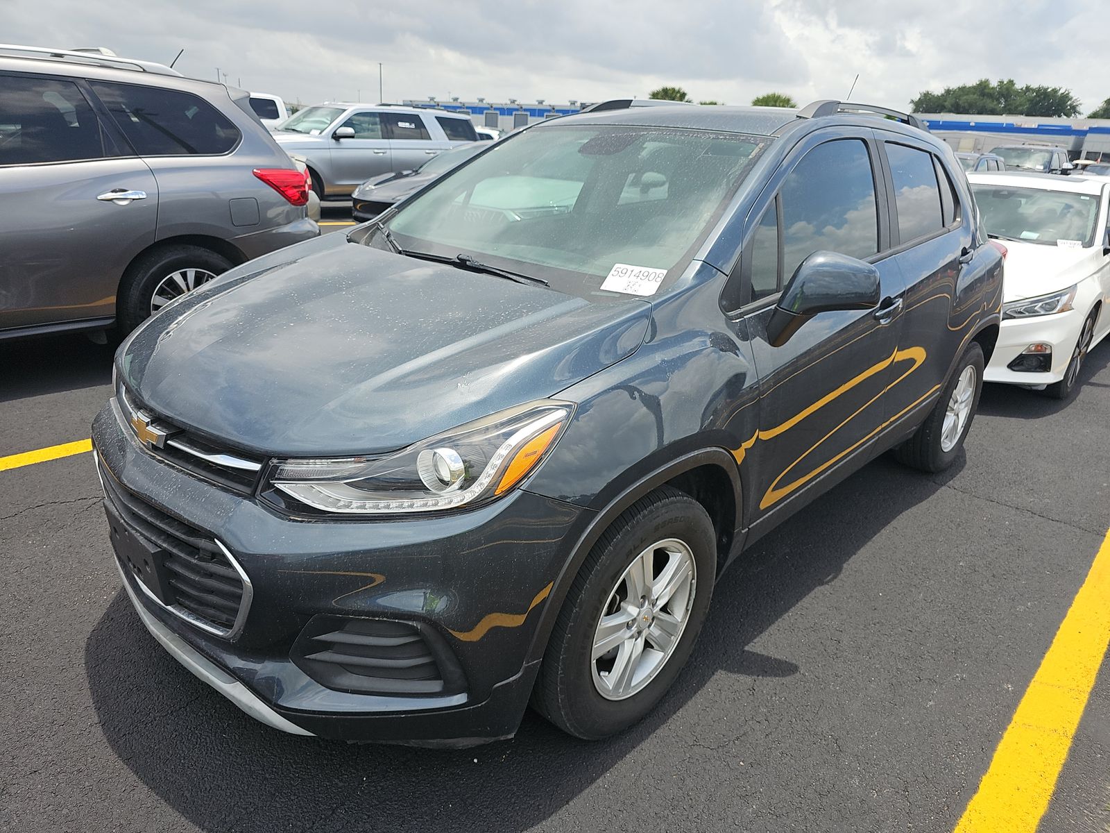 CHEVROLET TRAX - 1
