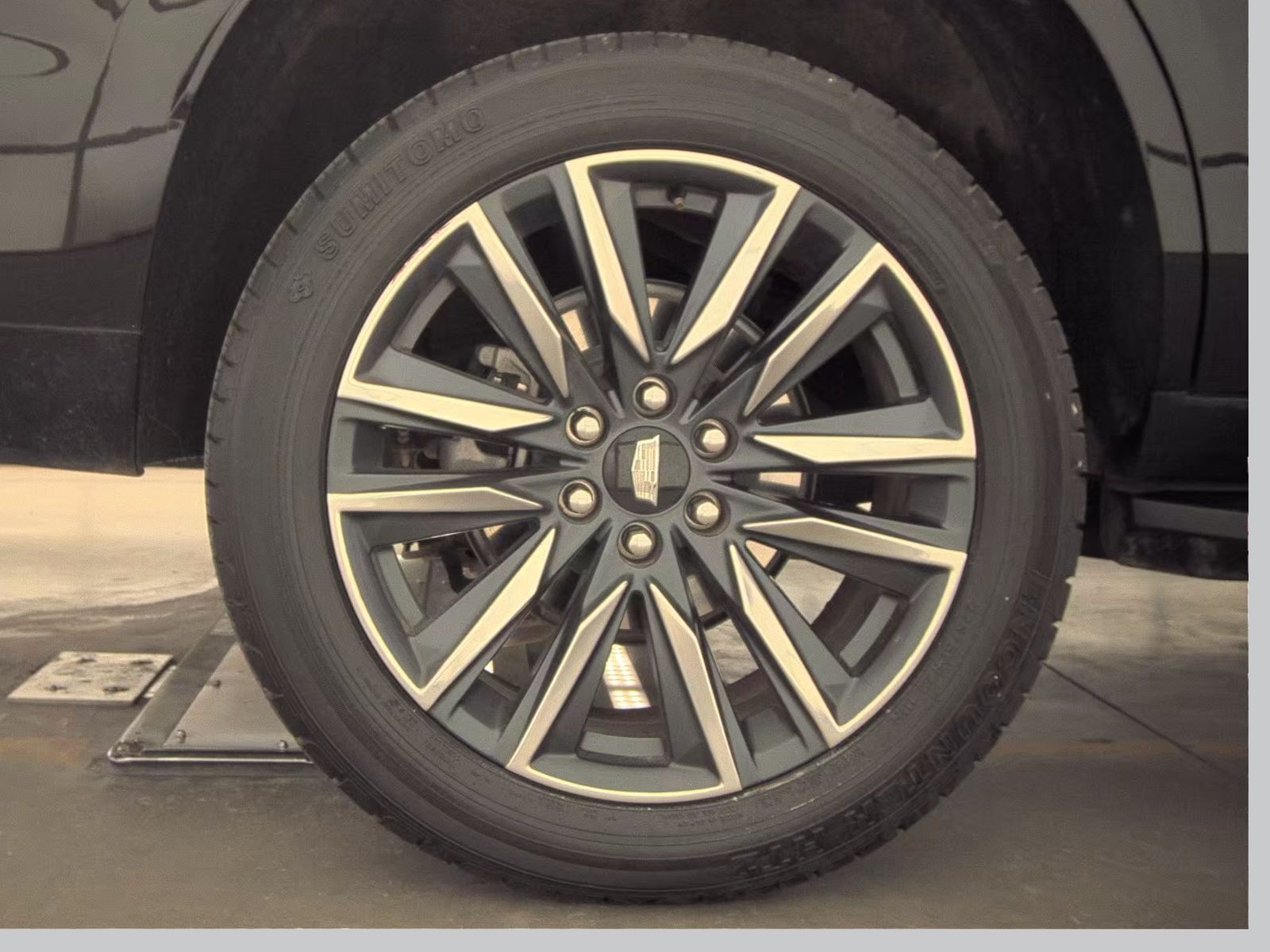 2023 Cadillac Escalade Sport AWD