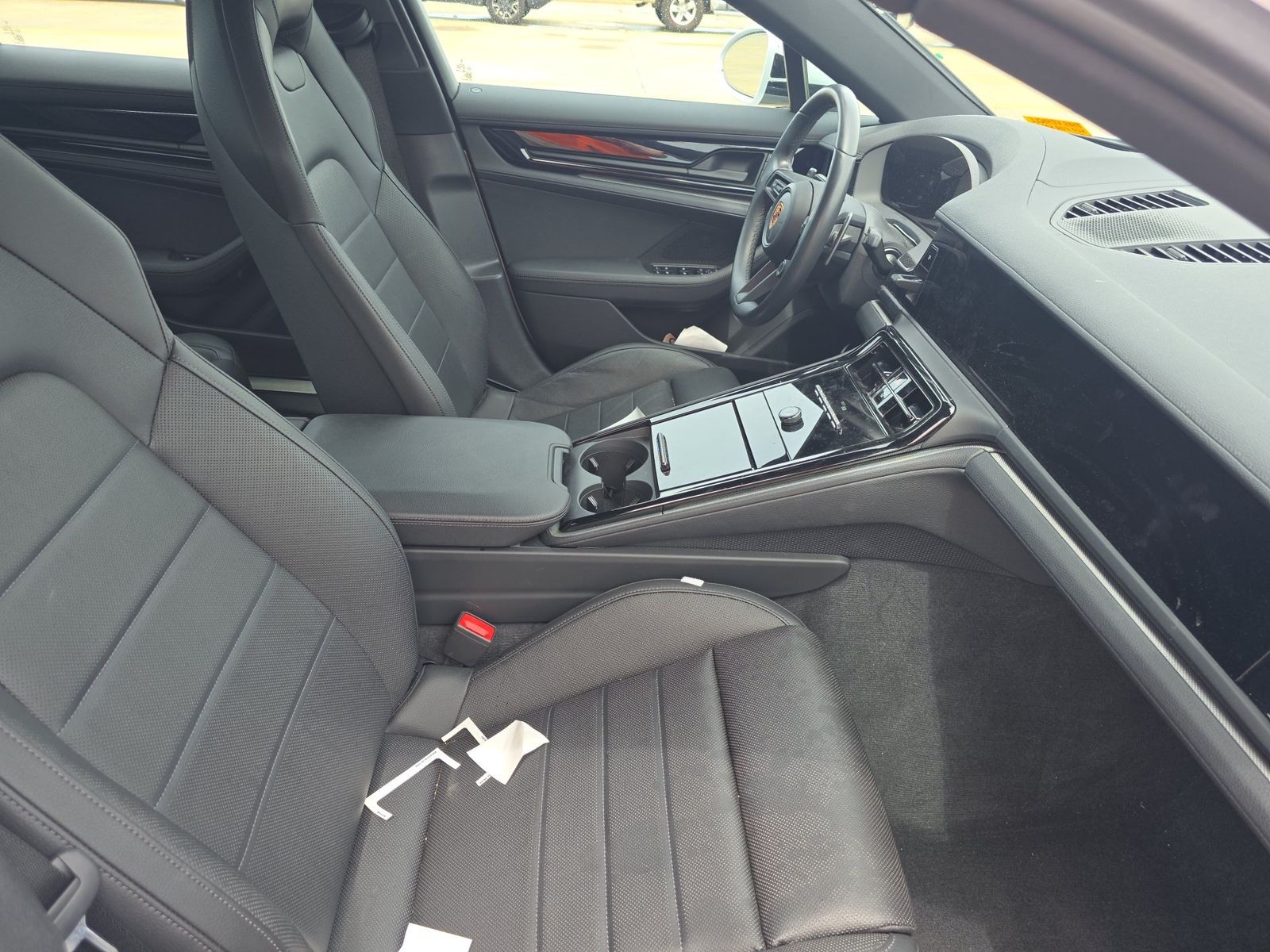 2025 Porsche Panamera 4 AWD