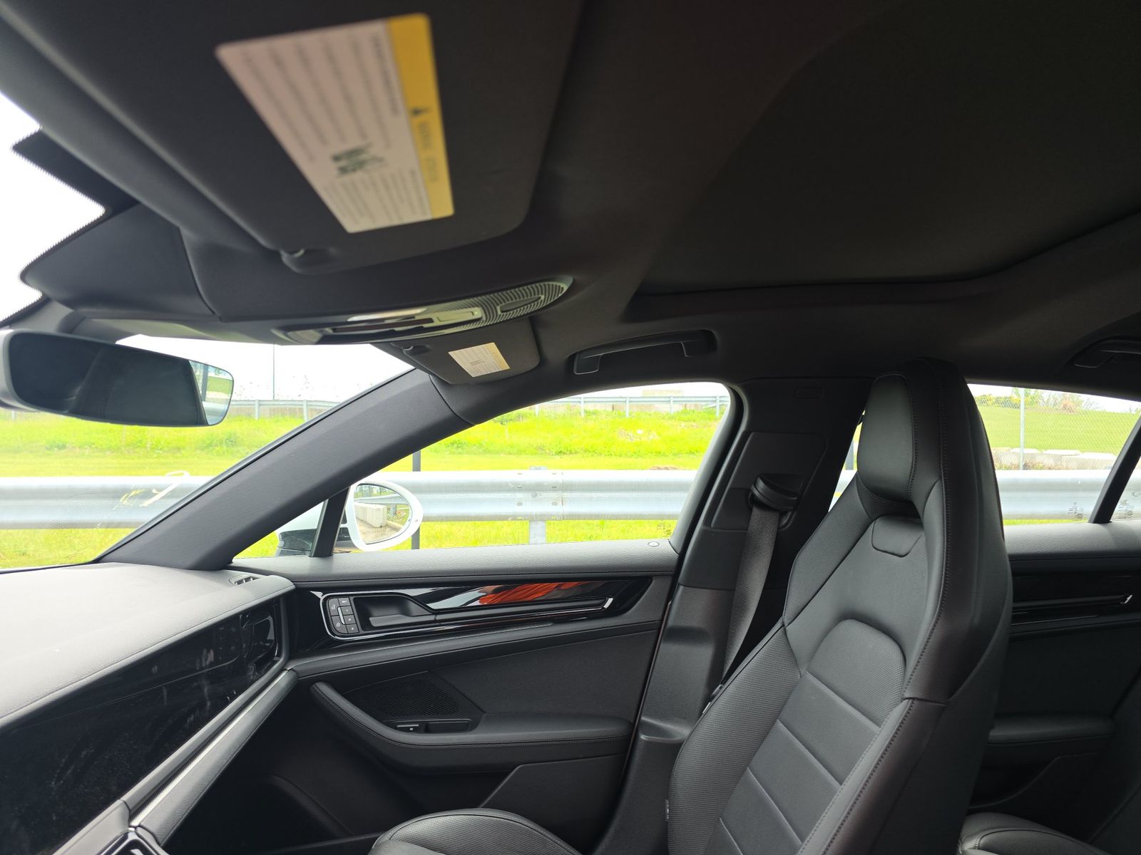 2025 Porsche Panamera 4 AWD
