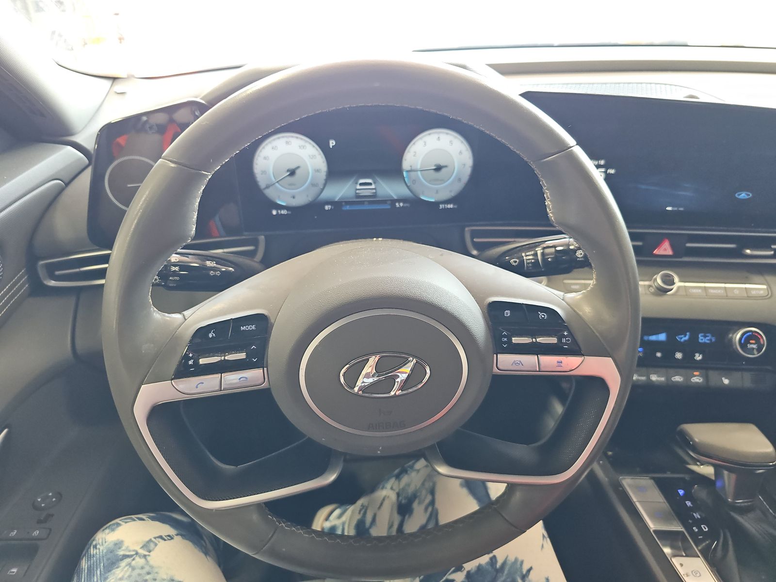 2023 Hyundai Elantra SEL FWD
