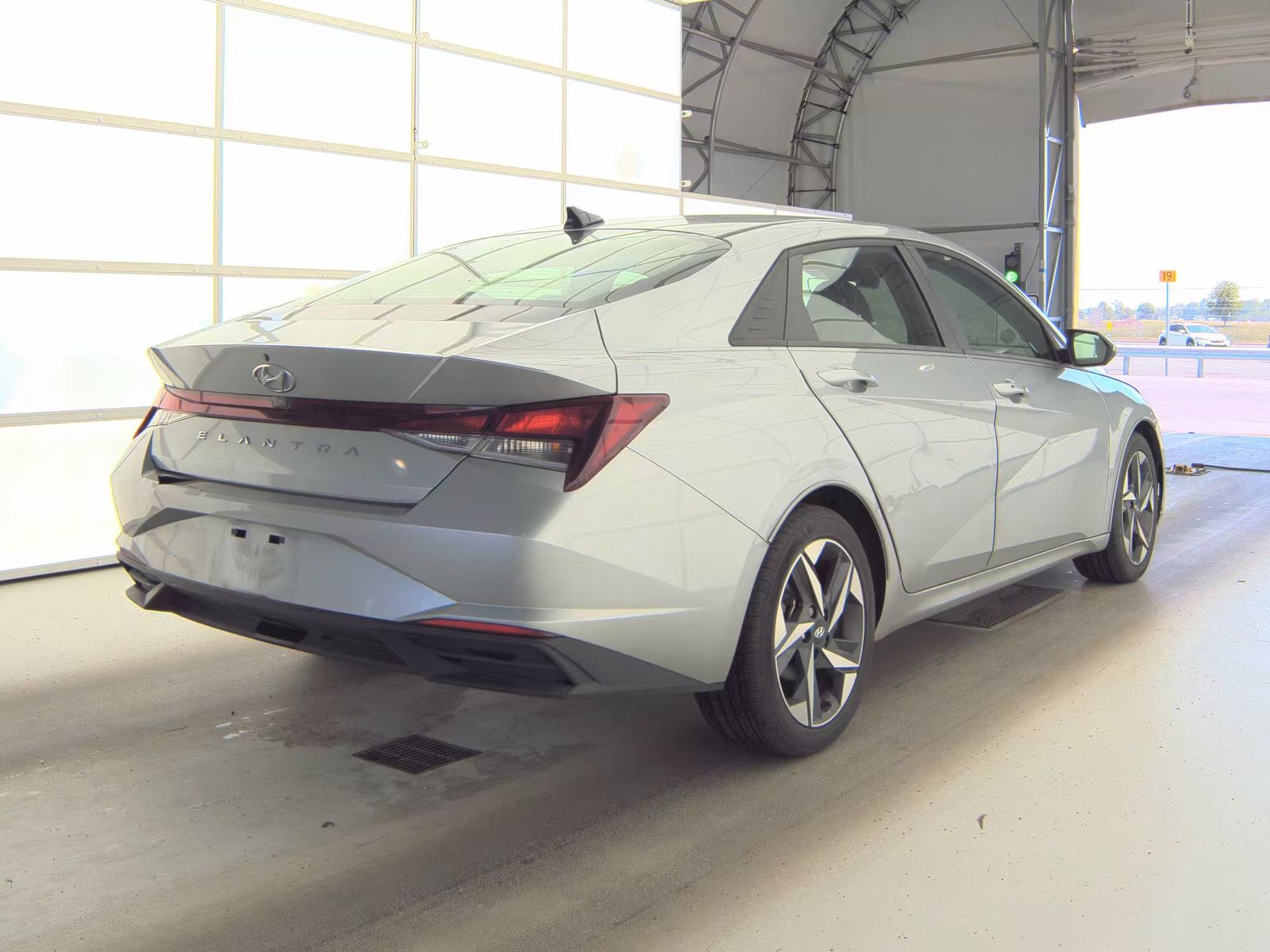 2023 Hyundai Elantra SEL FWD