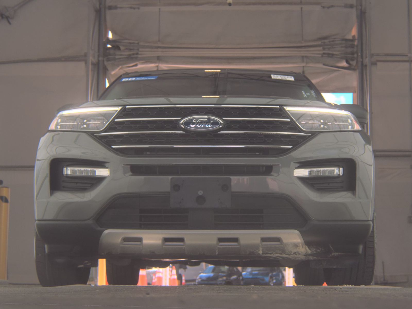 FORD EXPLORER - 4