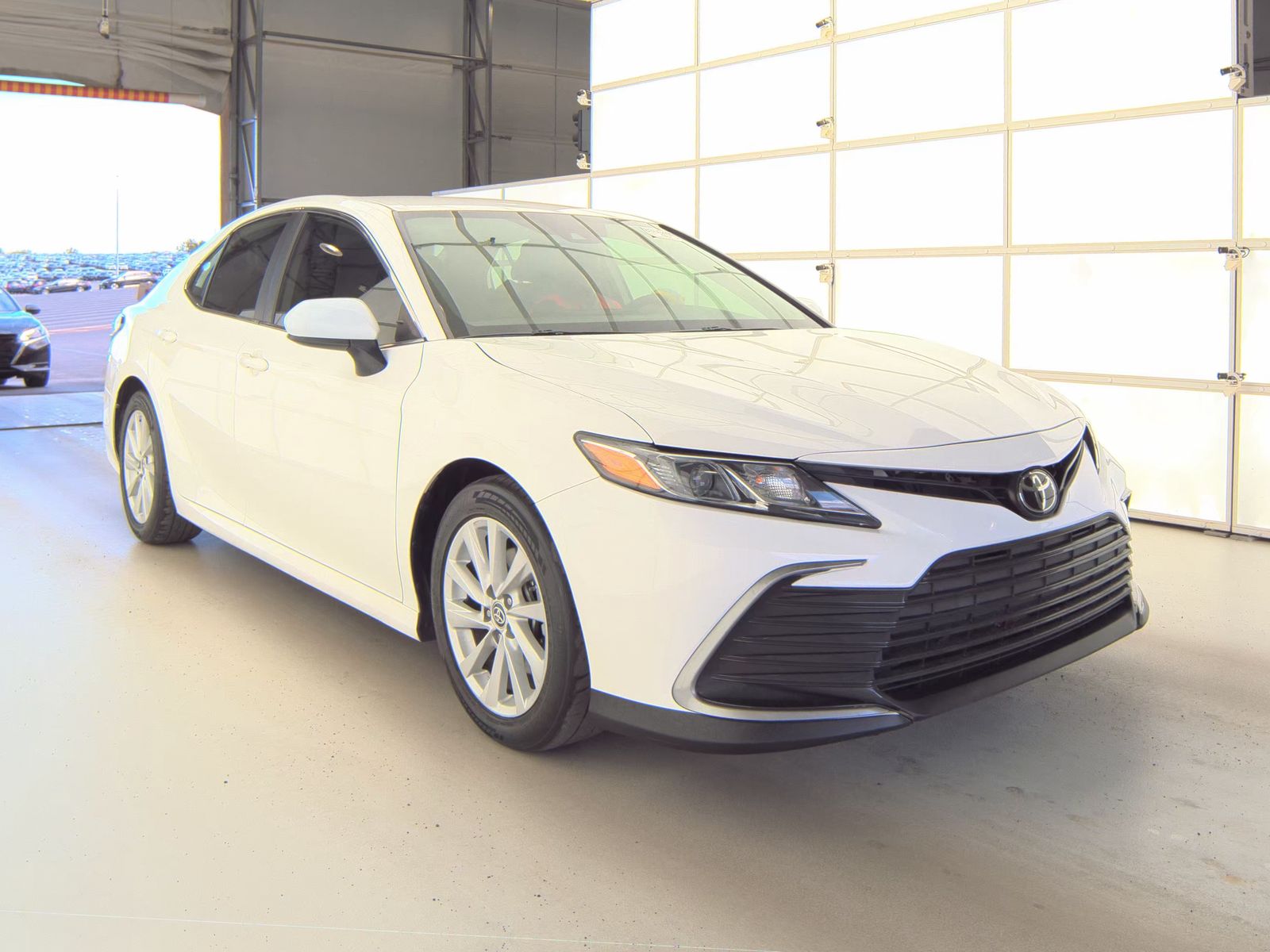 TOYOTA CAMRY - 4