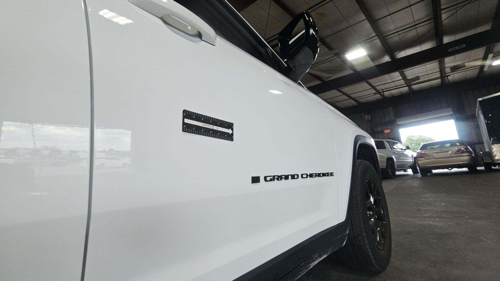 2024 Jeep Grand Cherokee Altitude RWD