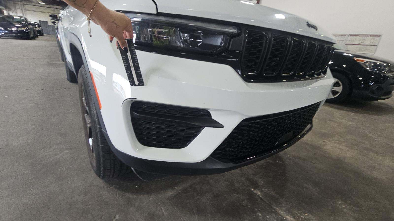 2024 Jeep Grand Cherokee Altitude RWD