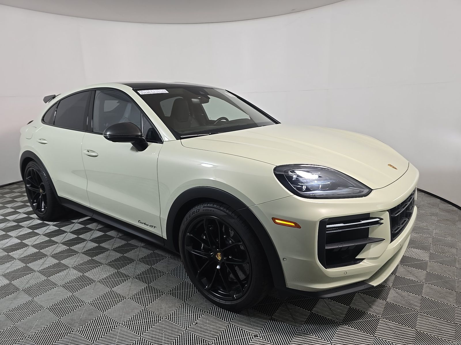 PORSCHE CAYENNE - 4