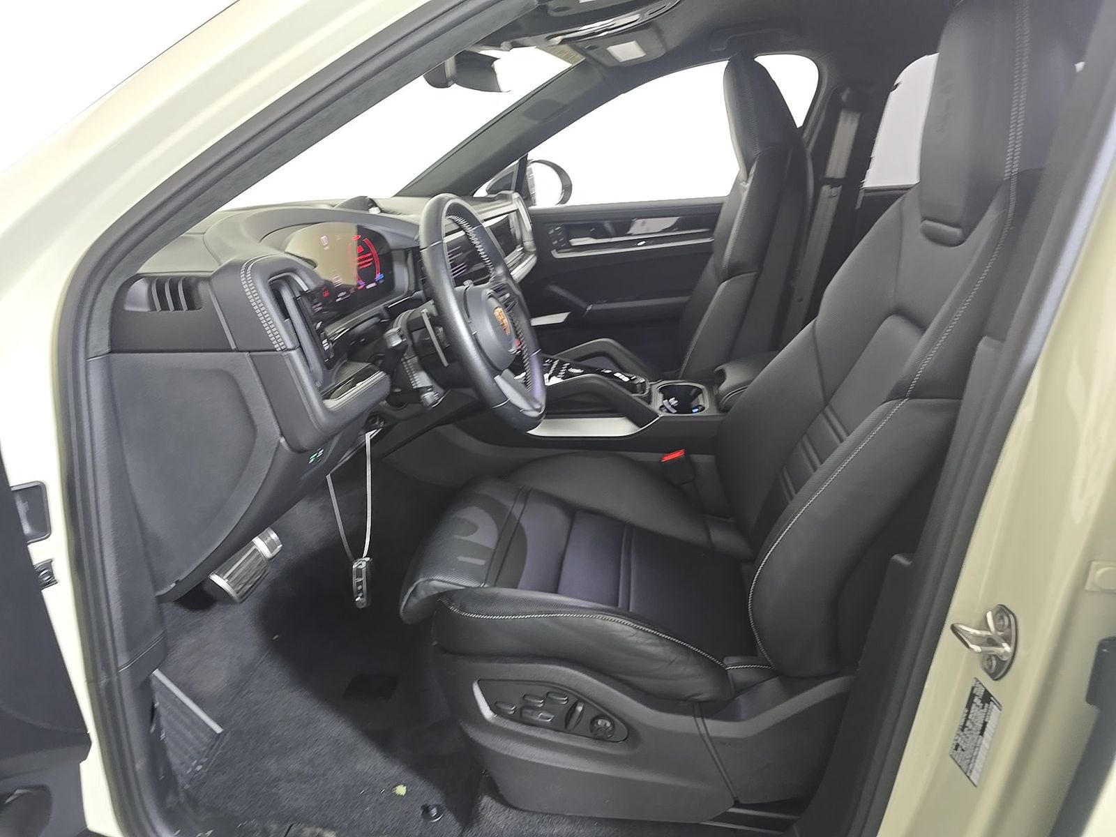 PORSCHE CAYENNE - 8