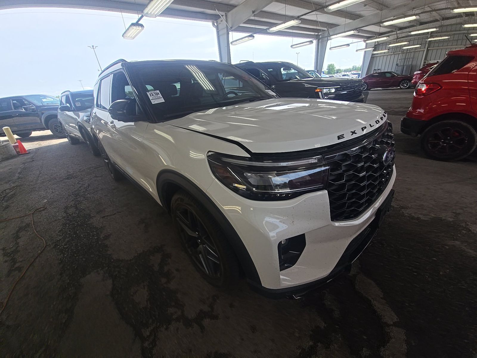 FORD EXPLORER - 4