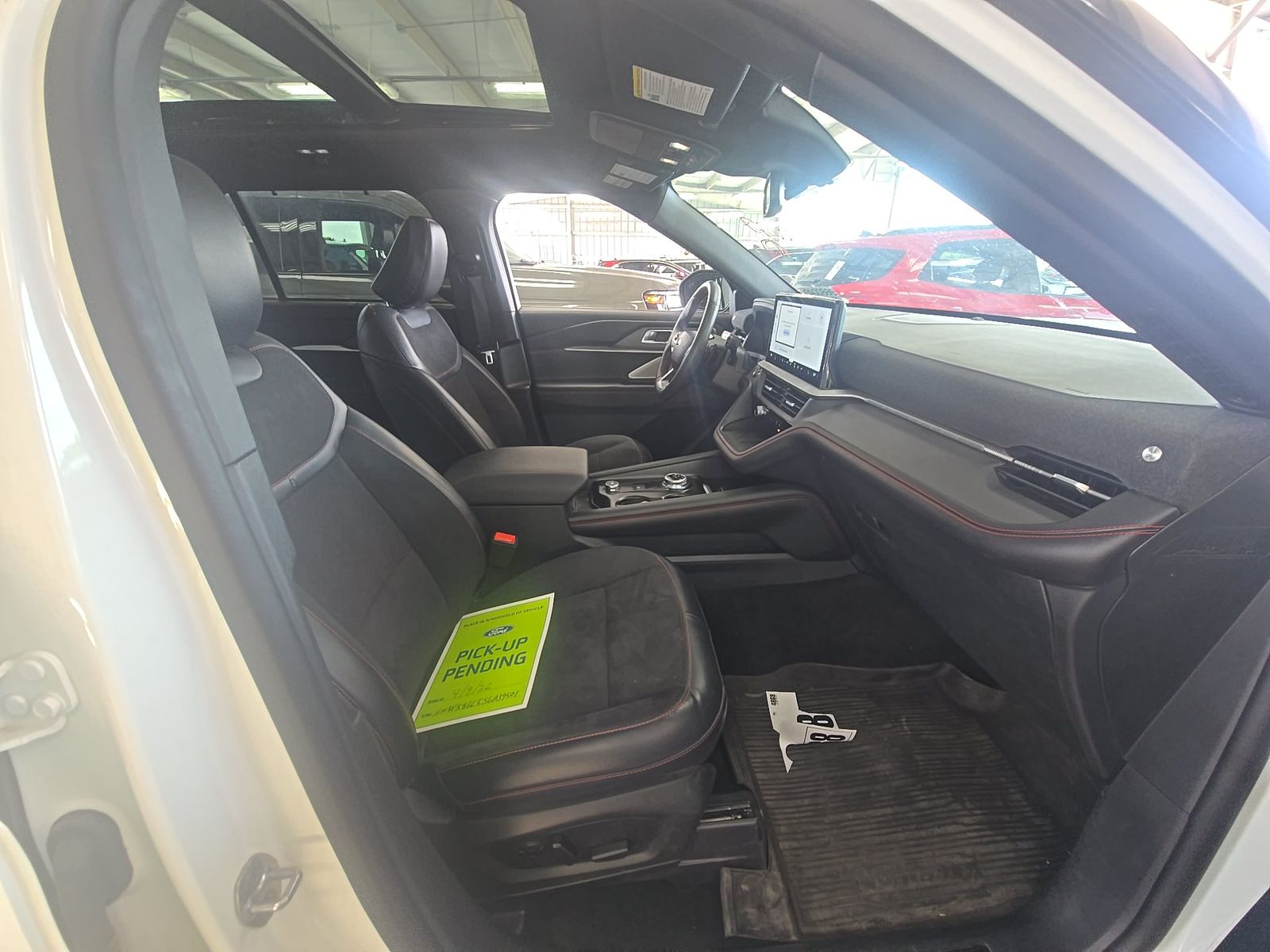 FORD EXPLORER - 9