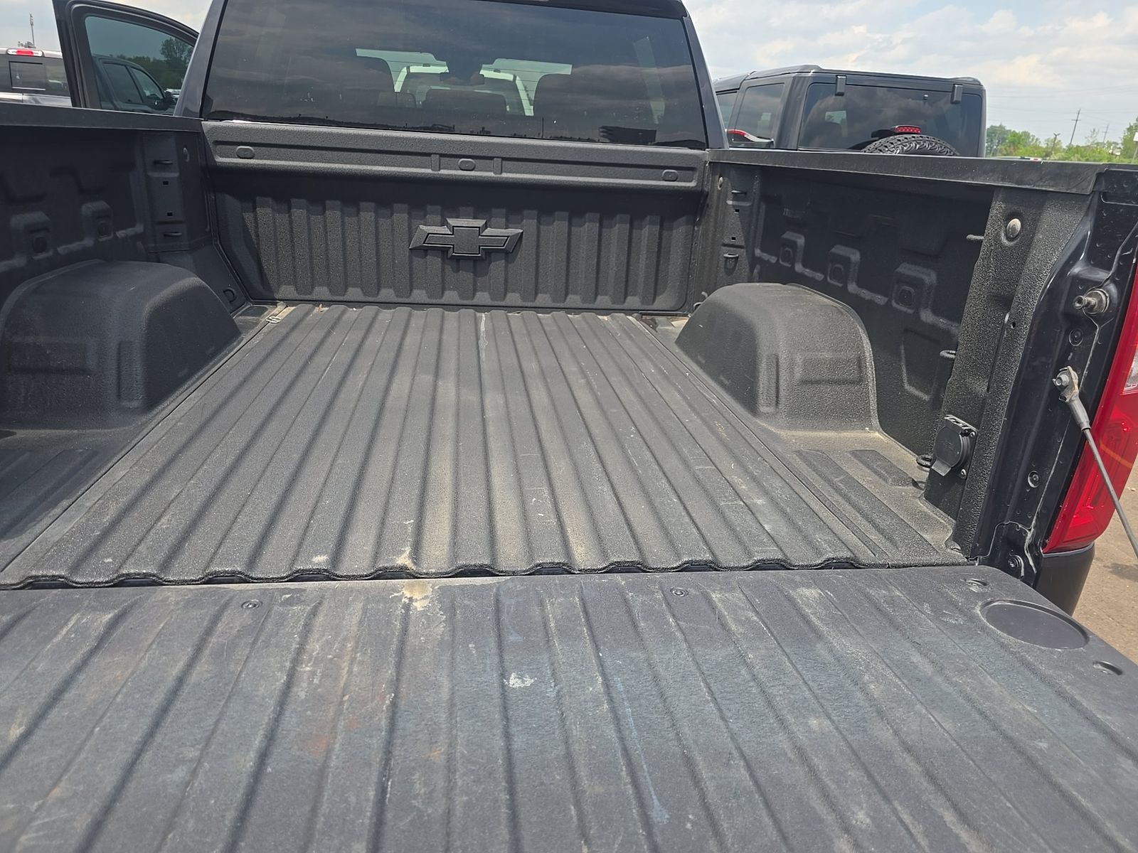 2024 Chevrolet Silverado 1500 RST AWD