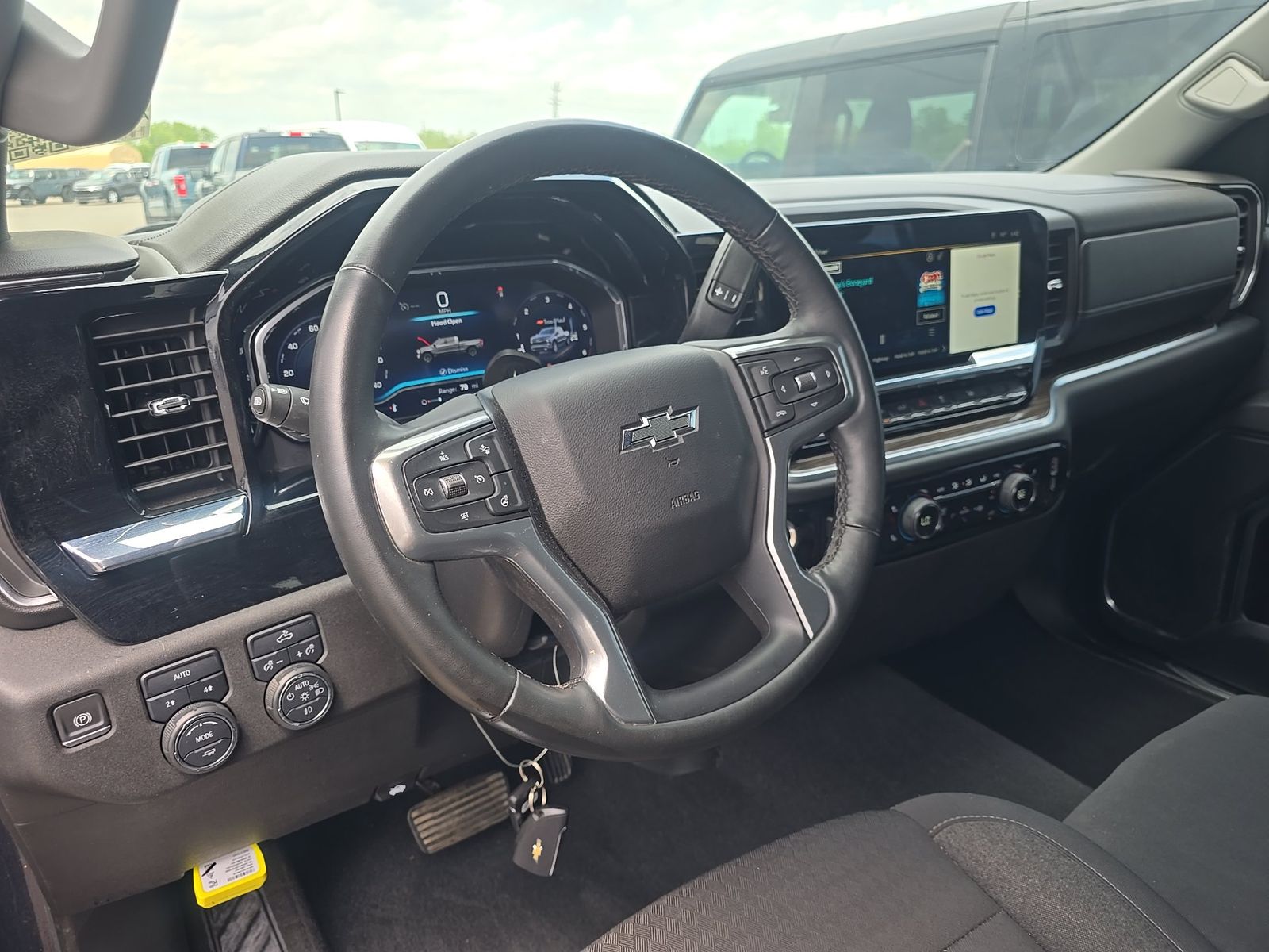 2024 Chevrolet Silverado 1500 RST AWD