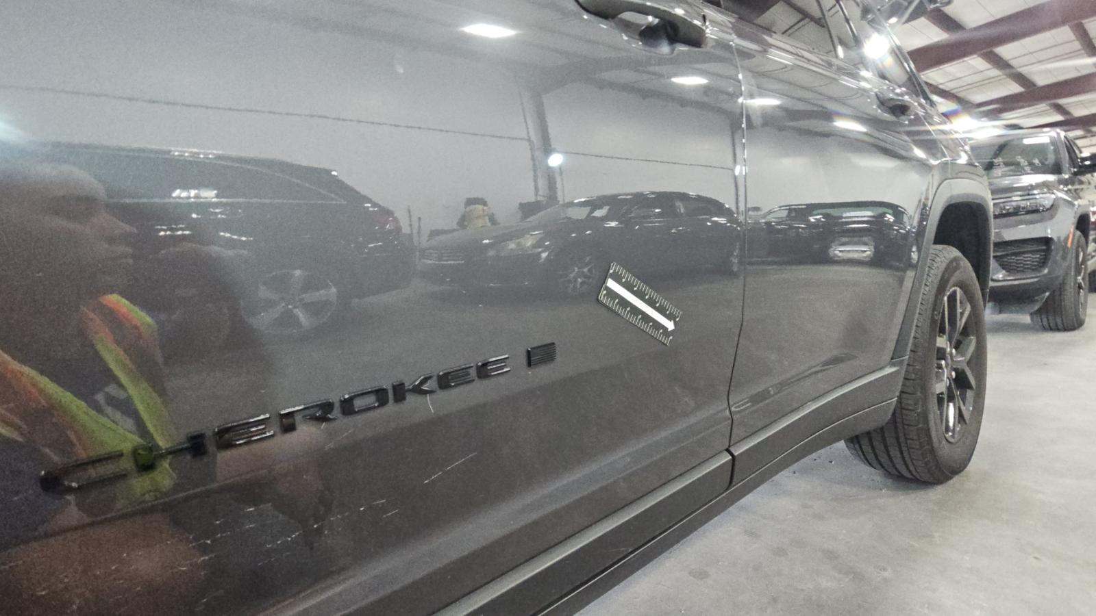 2024 Jeep Grand Cherokee Altitude RWD