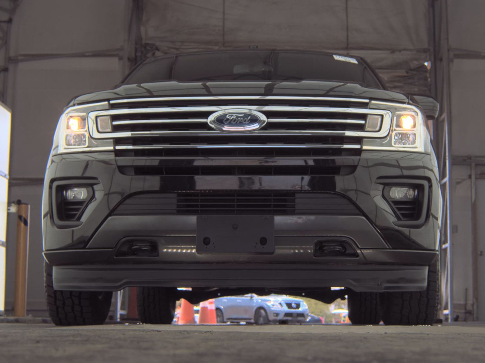 FORD EXPEDITION MAX - 4