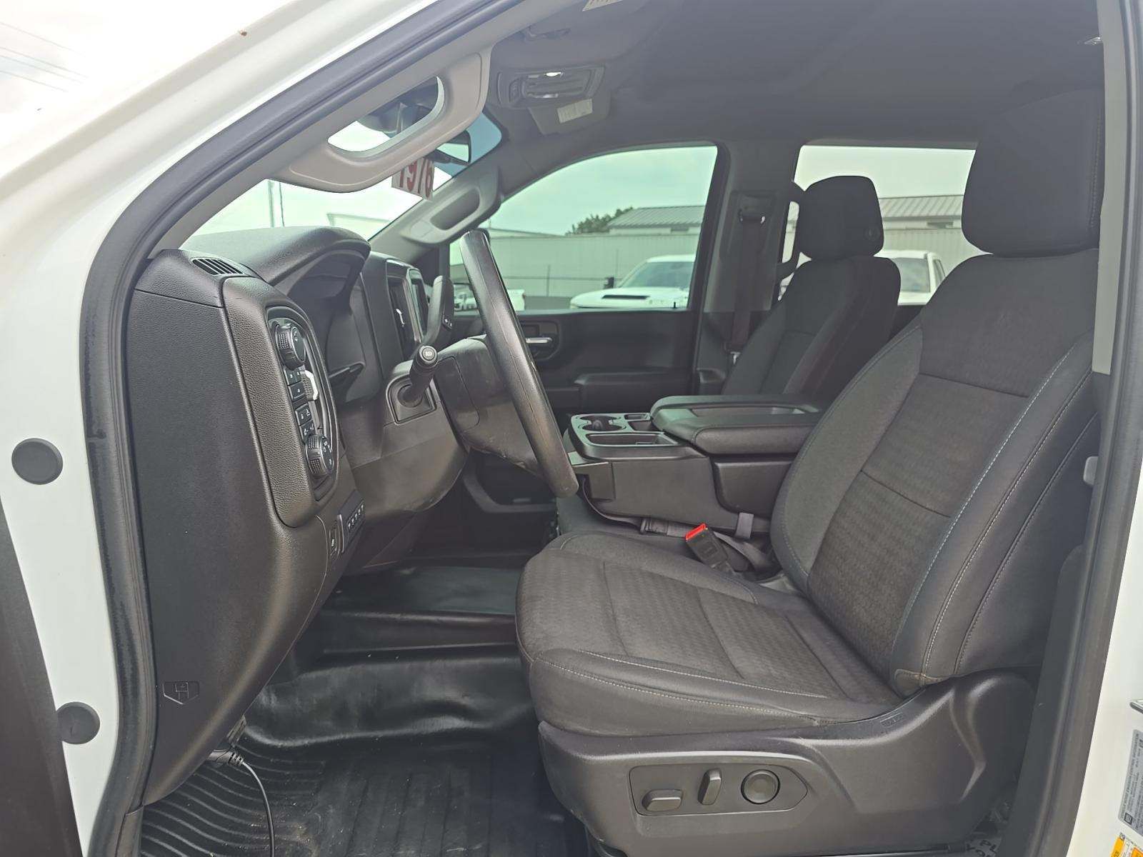 2025 Chevrolet Silverado 3500HD Work Truck AWD