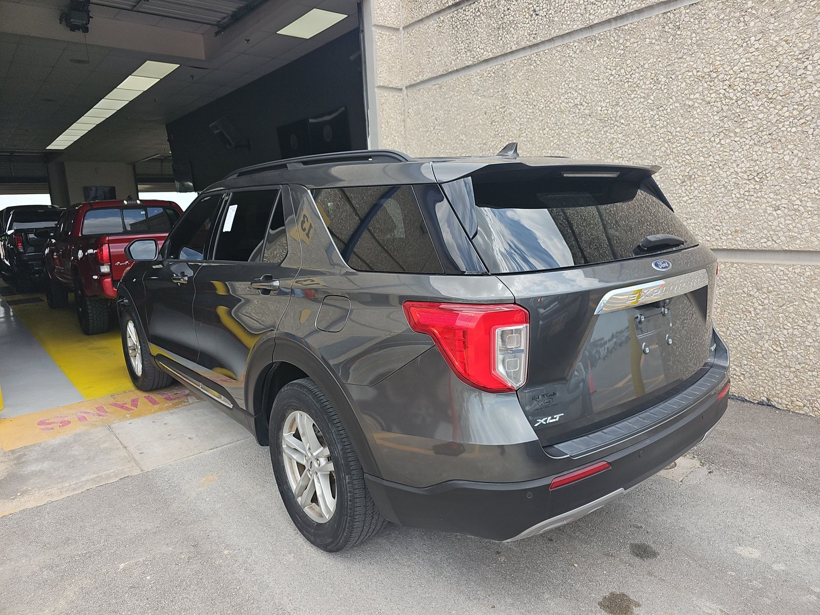 FORD EXPLORER - 7
