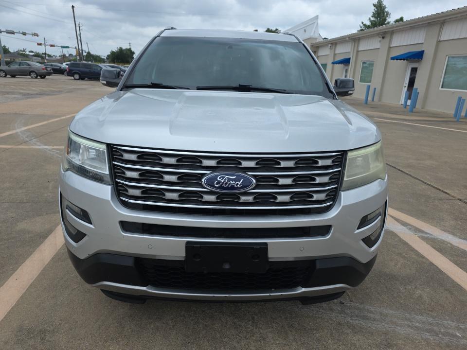FORD EXPLORER - 3