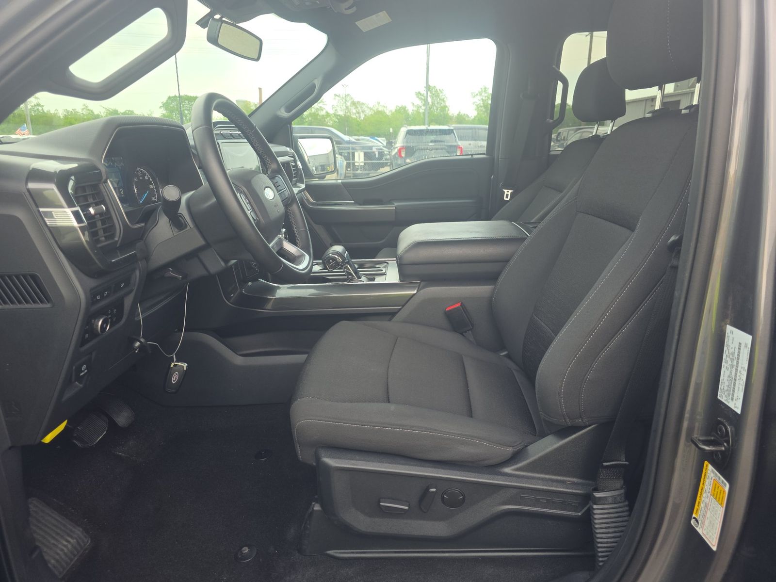2023 Ford F-150 Hybrid XLT AWD