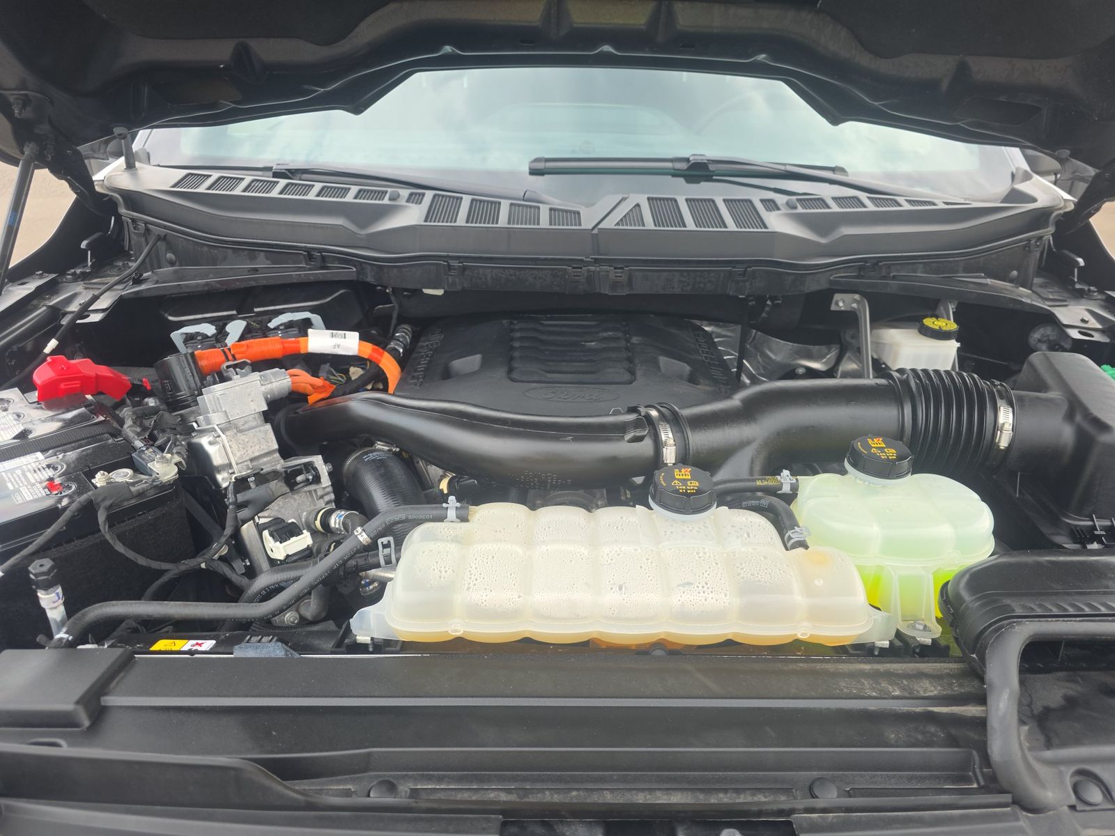 2023 Ford F-150 Hybrid XLT AWD
