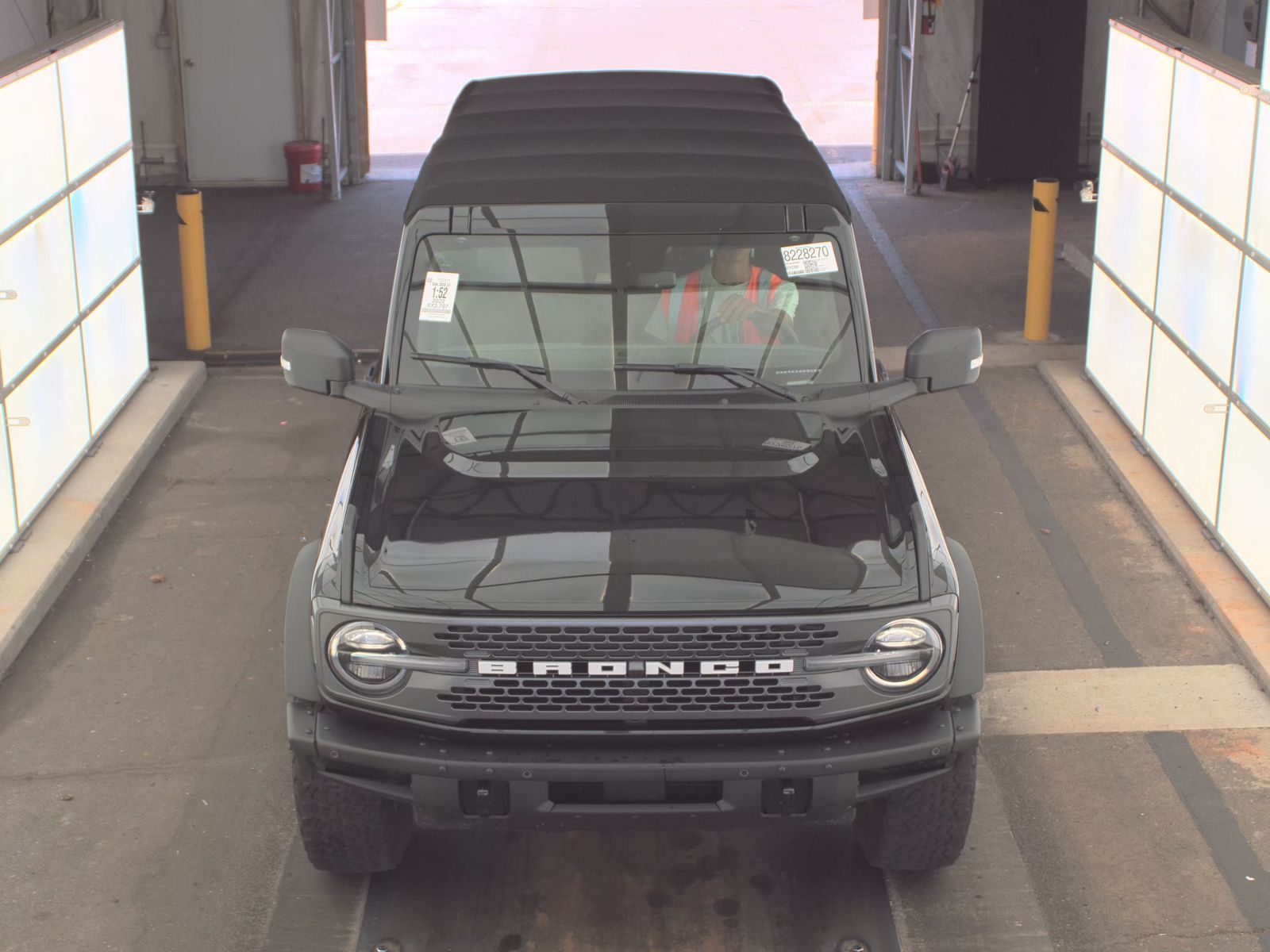 FORD BRONCO - 3