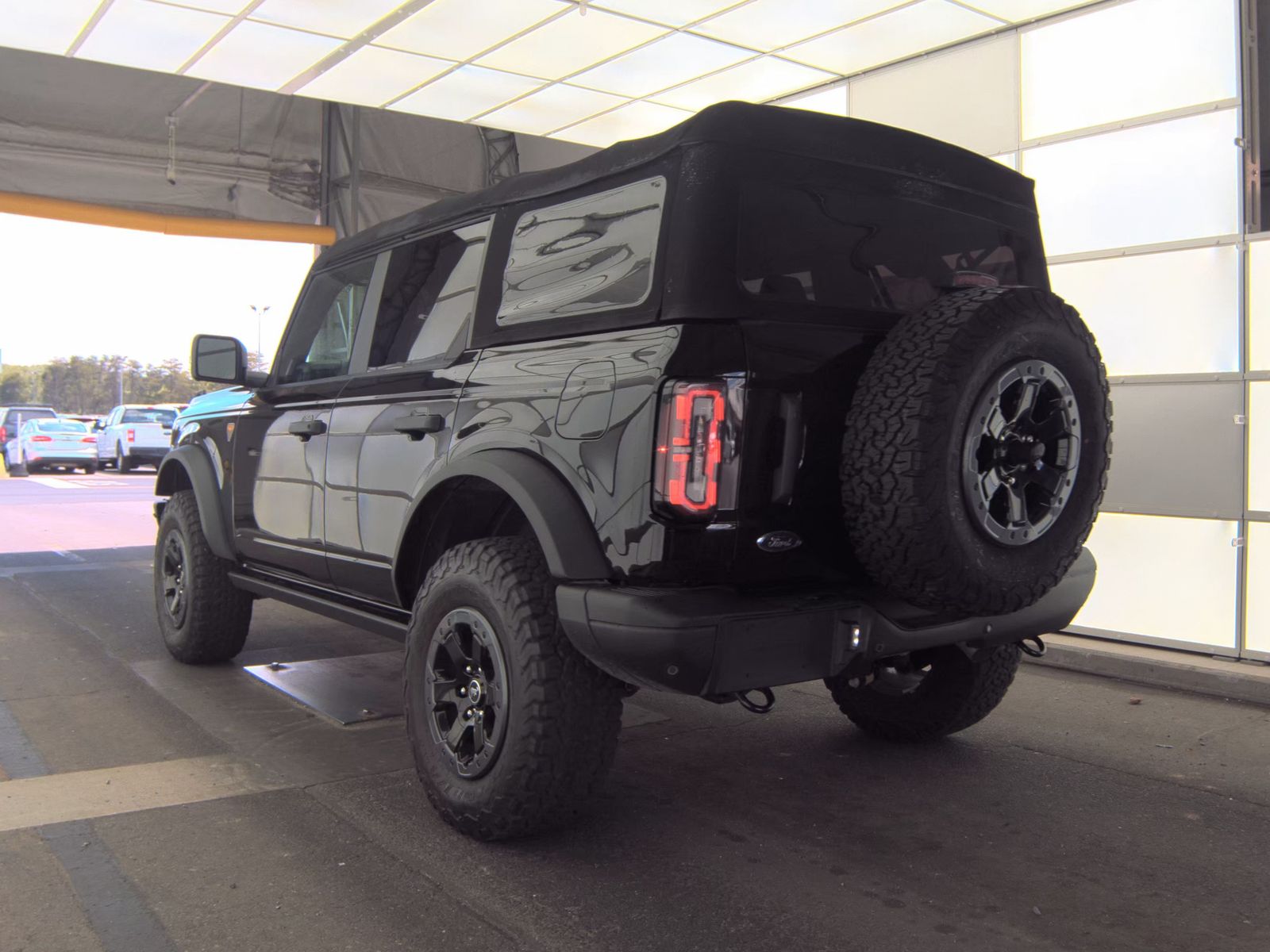 FORD BRONCO - 9