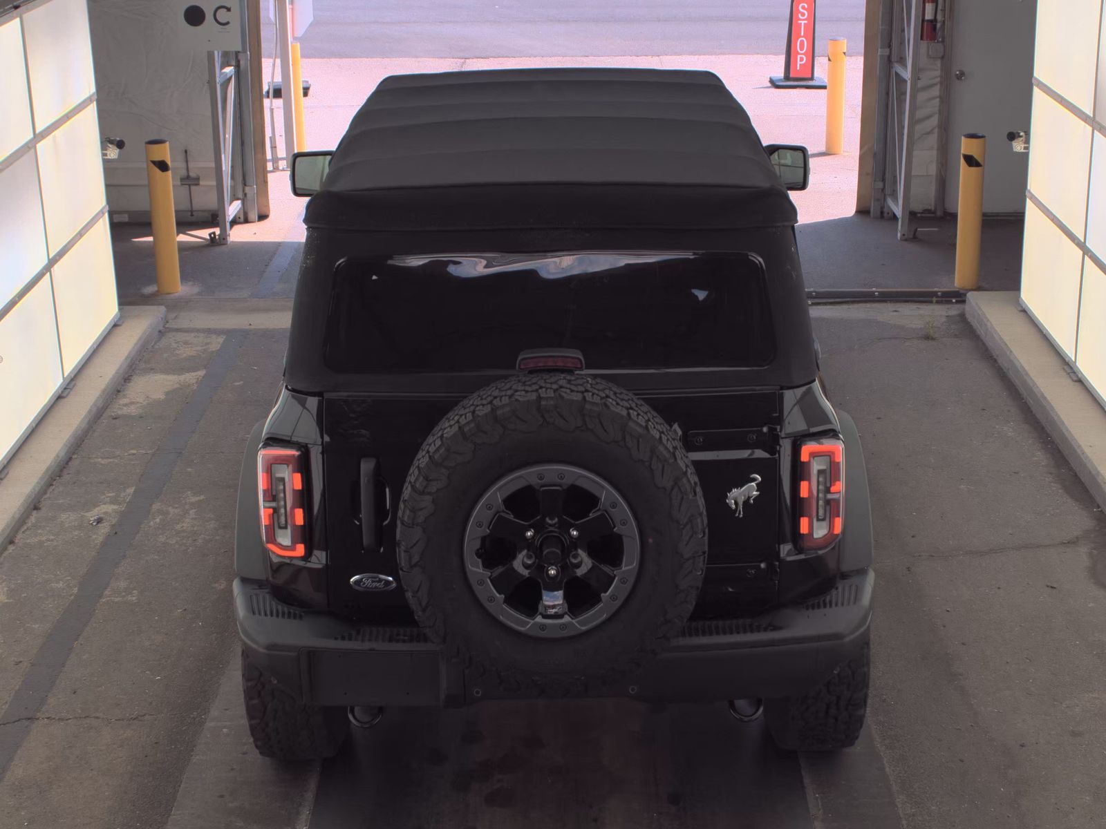 FORD BRONCO - 7