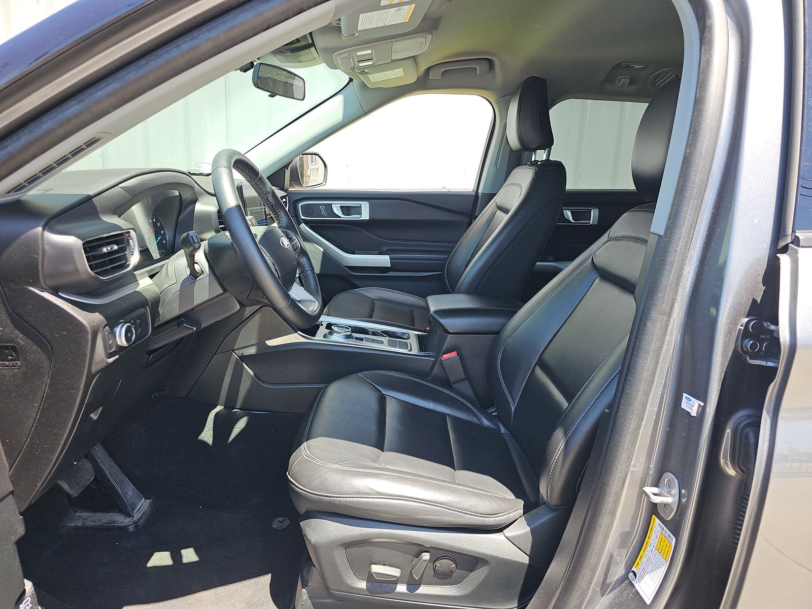 FORD EXPLORER - 8