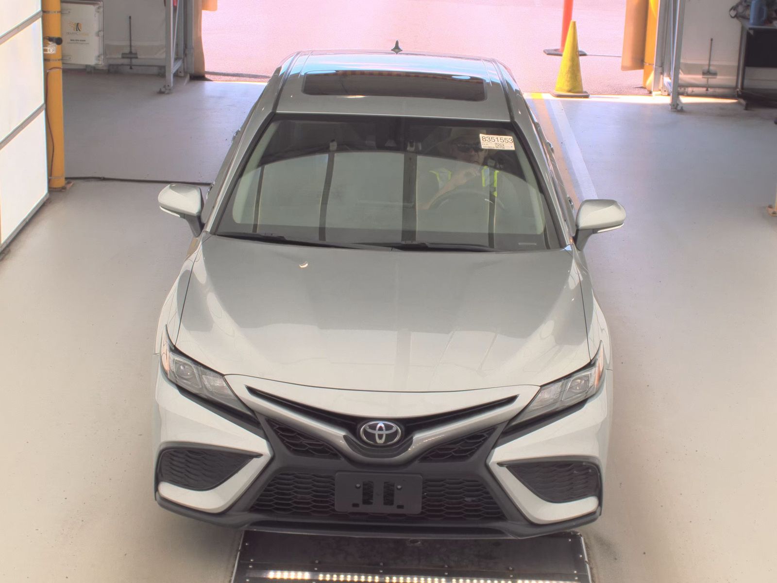 TOYOTA CAMRY - 3