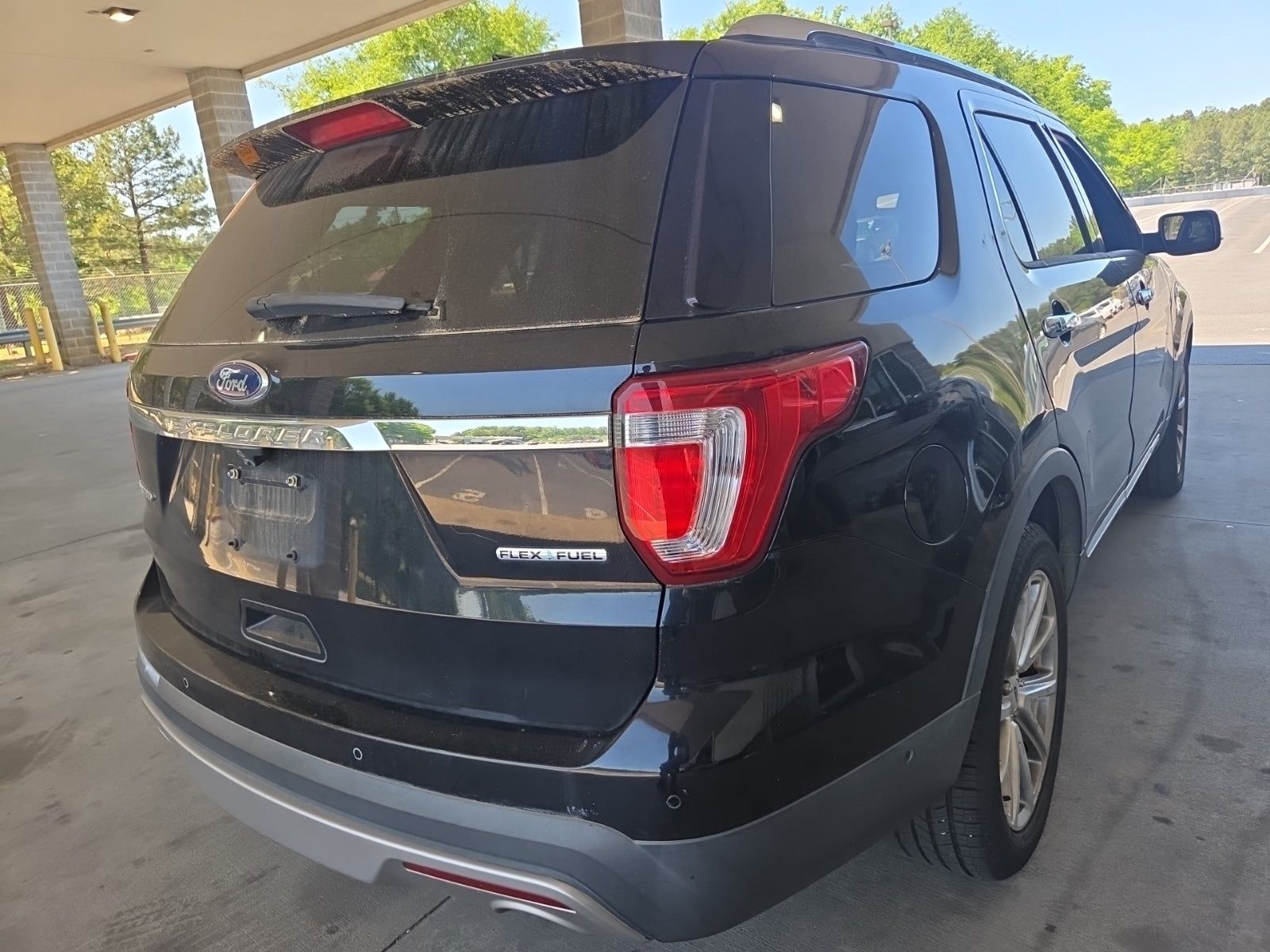 FORD EXPLORER - 6